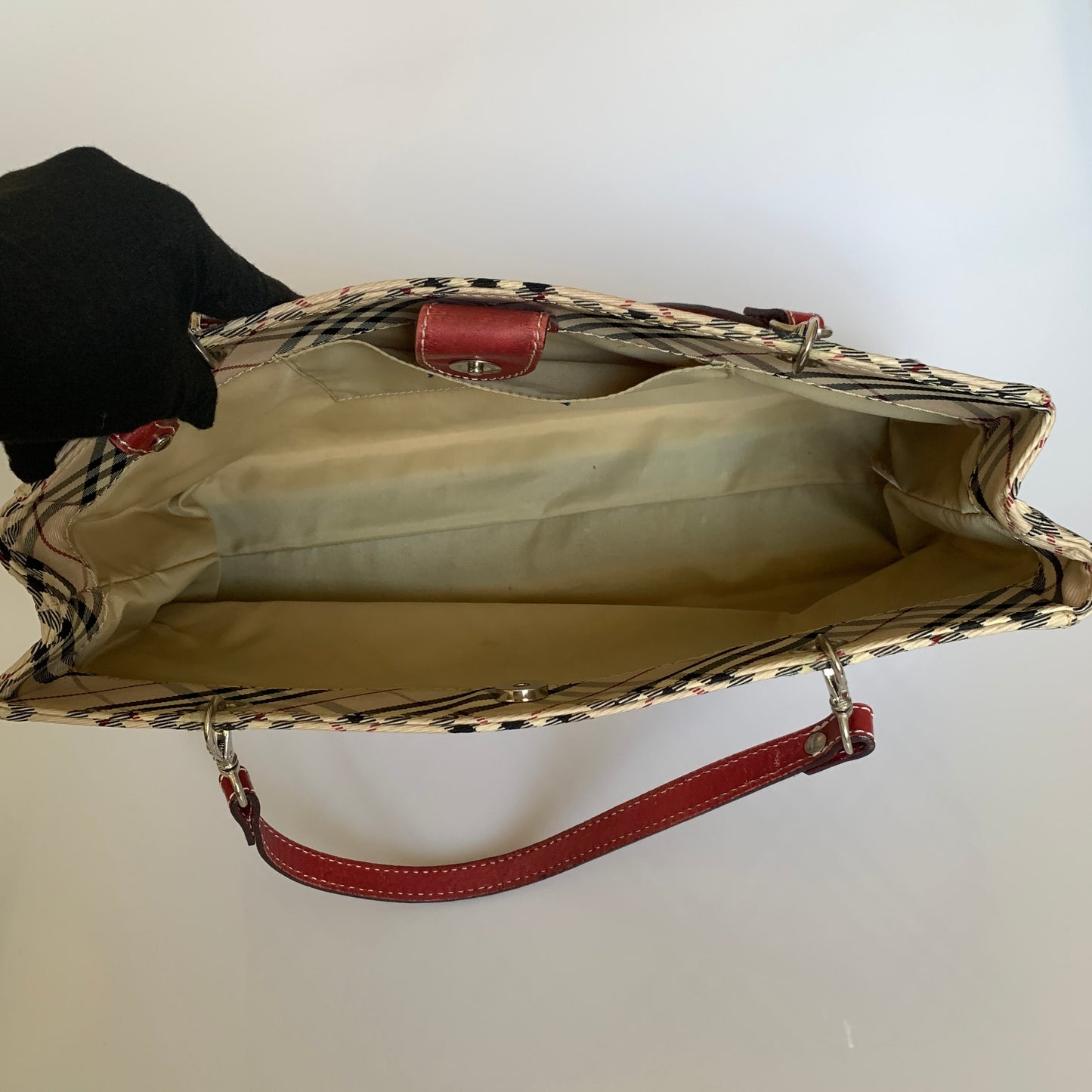 Burberry classic check tote bag Automatic with COA