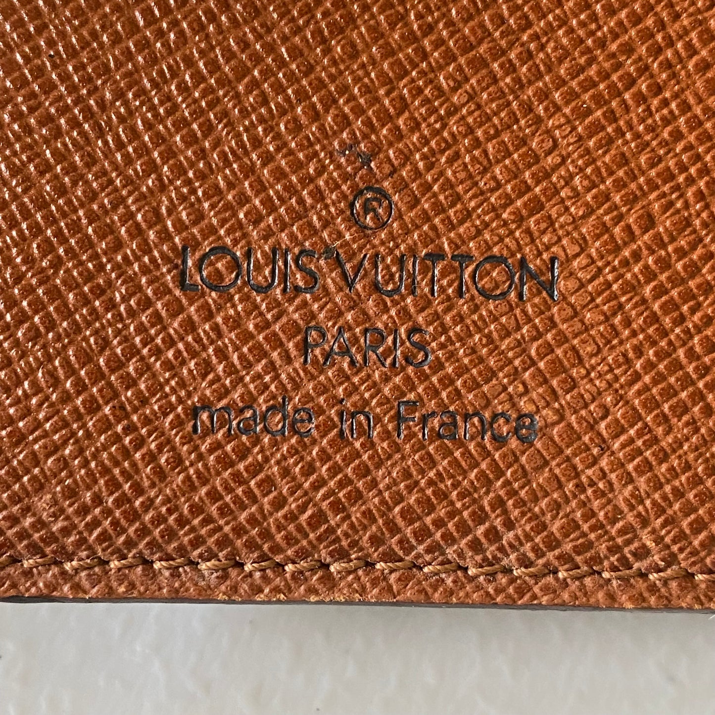 Louis Vuitton wallet TH0979 Authentic with COA 4.2x3.2