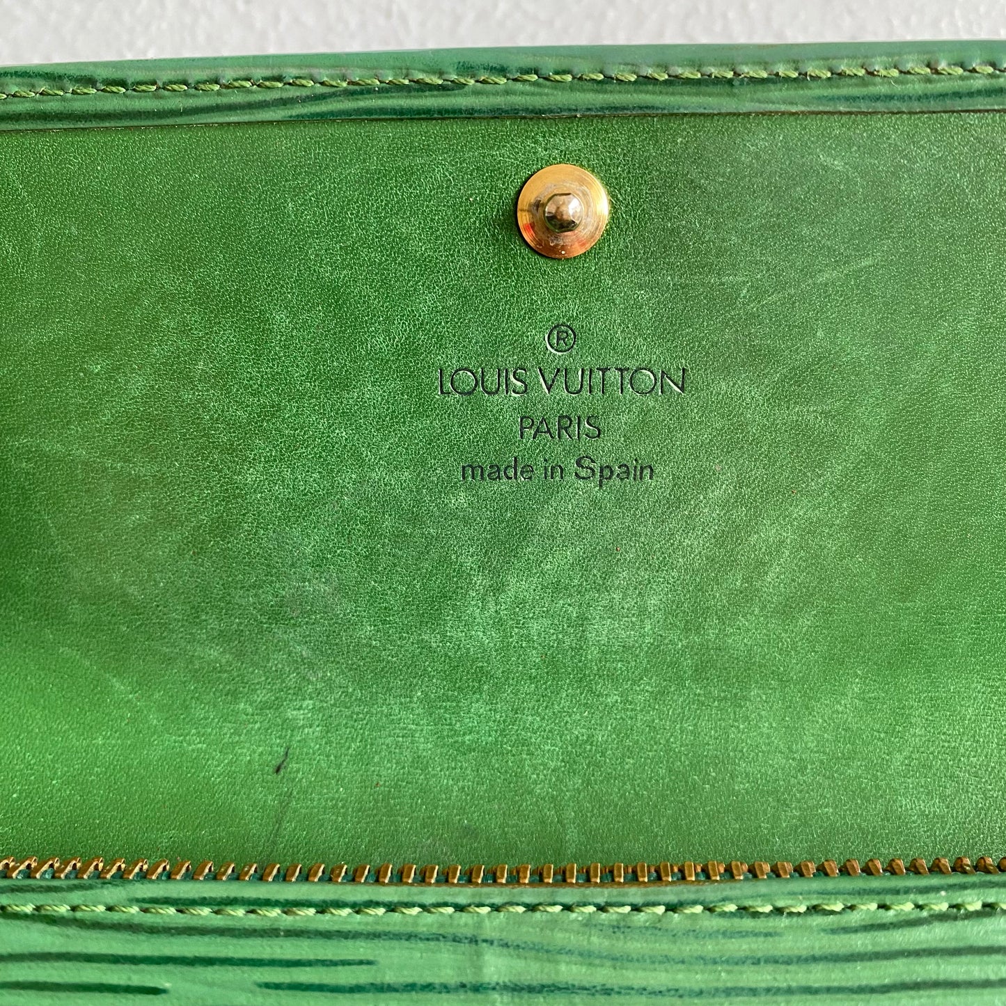 Louis Vuitton green Epi leather long wallet CA0924 Authentic with COA 7.5x4.1
