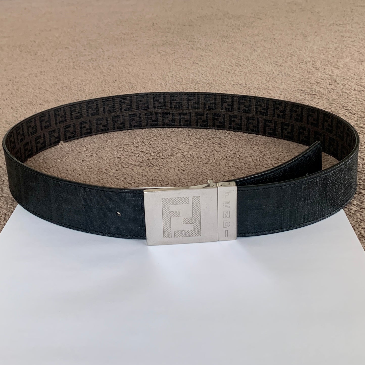 Authentic Fendi unisex double sided reversibile logo belt