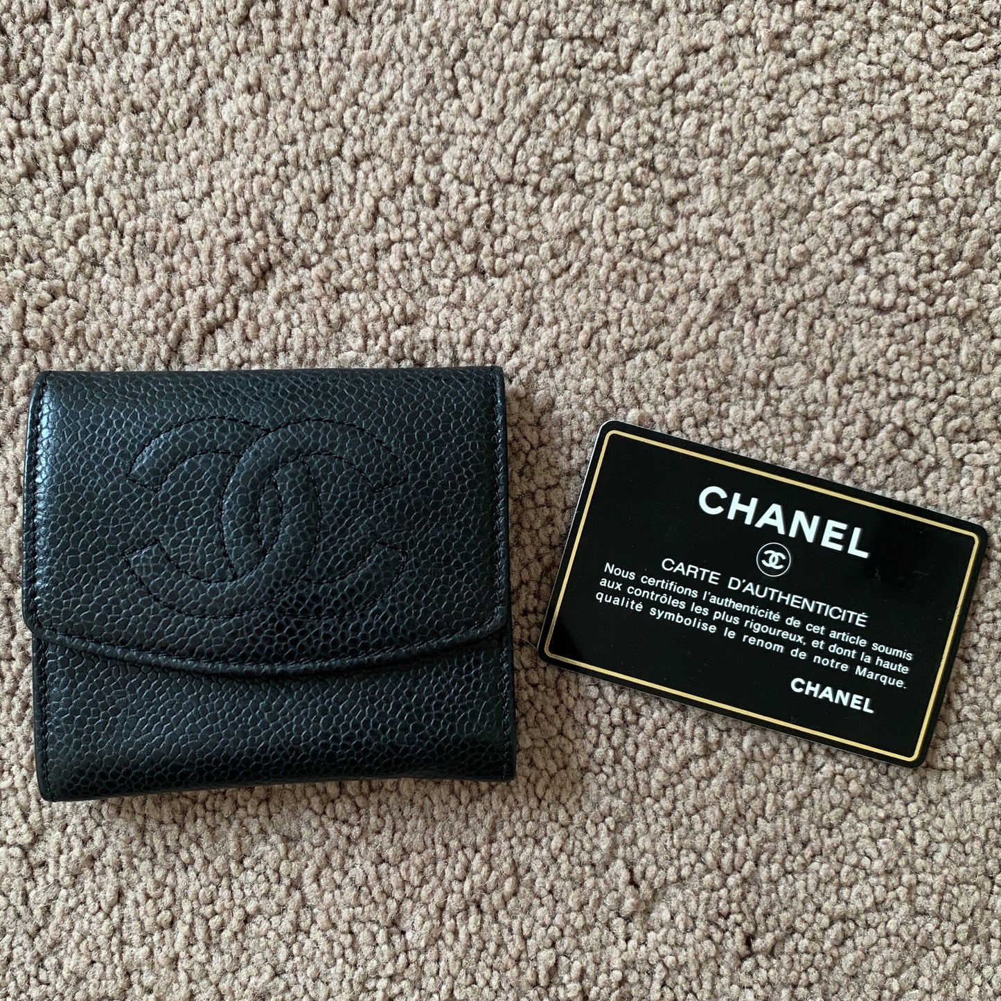 Authentic Chanel unisex caviar black leather coin wallet with authenticity card