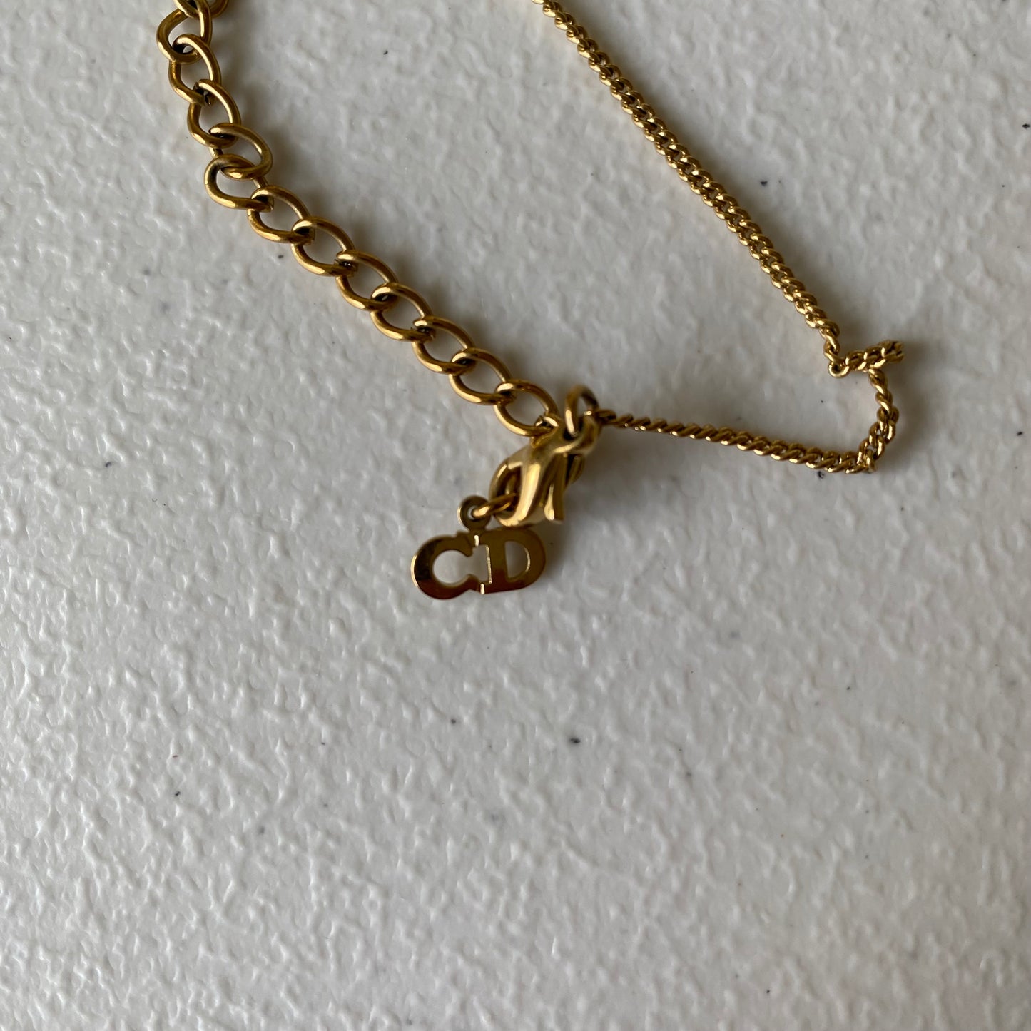 Dior gold plated pearl pendant Necklace Authentic with coa