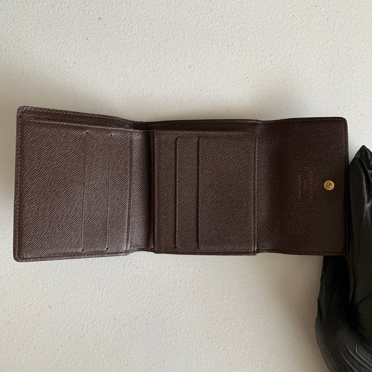 Louis Vuitton damier compact wallet SP0061 authentic with COA