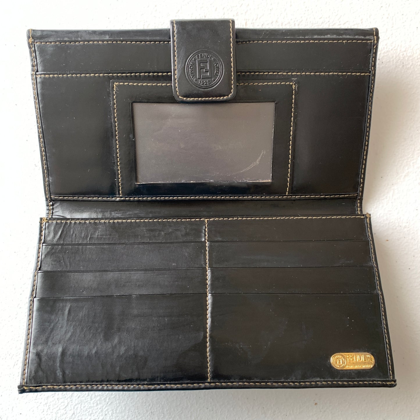 Fend vintage pequin long wallet Authentic with COA