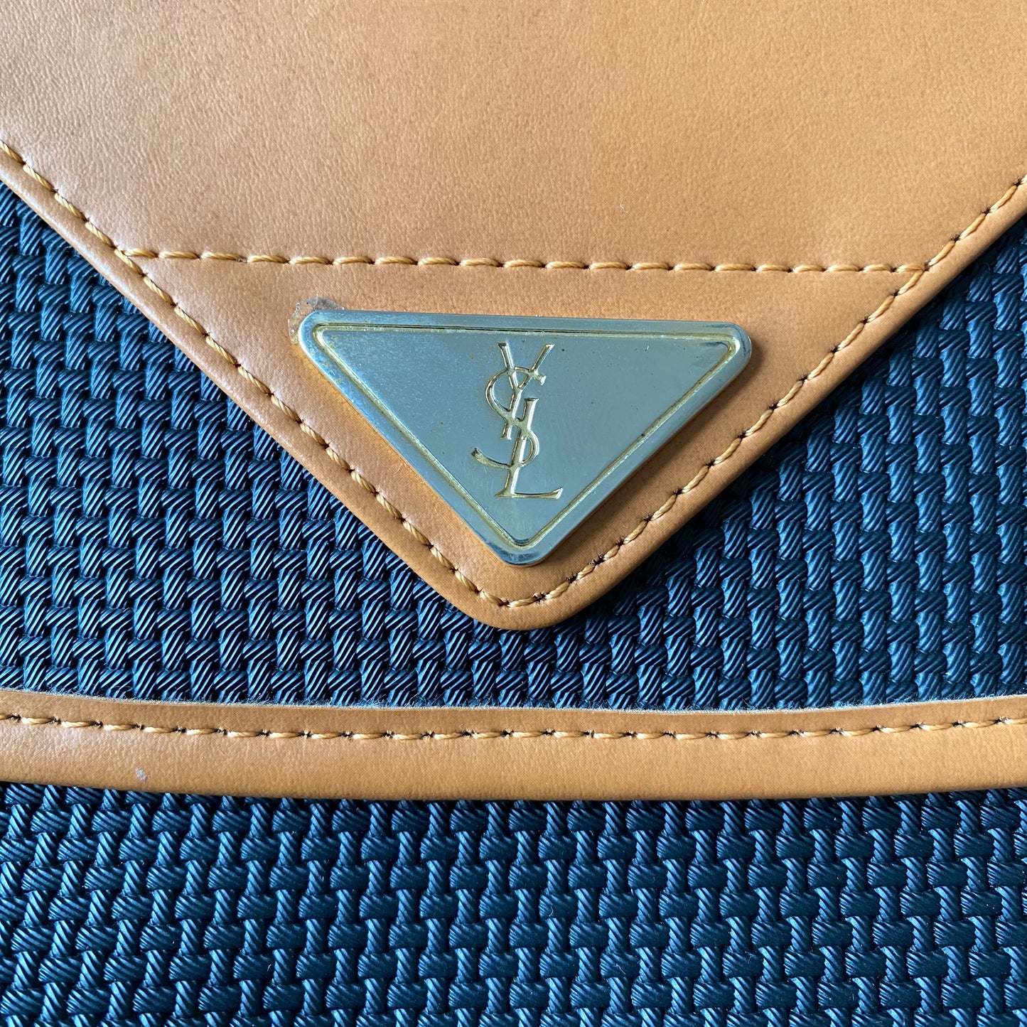 Yves Saint Laurent vintage crossbody bag Authentic with COA 11.2x9x2.7