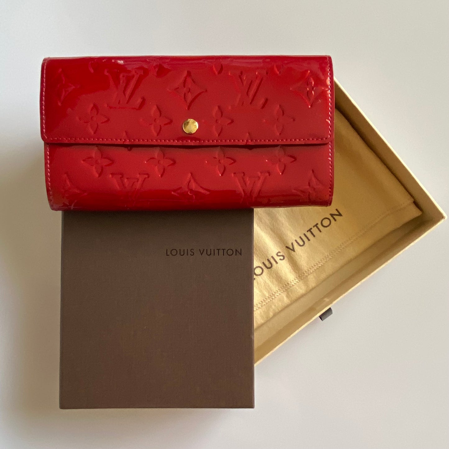 Louis Vuitton red monogram vernis Sarah long wallet TS0760 Authentic with COA box dusty