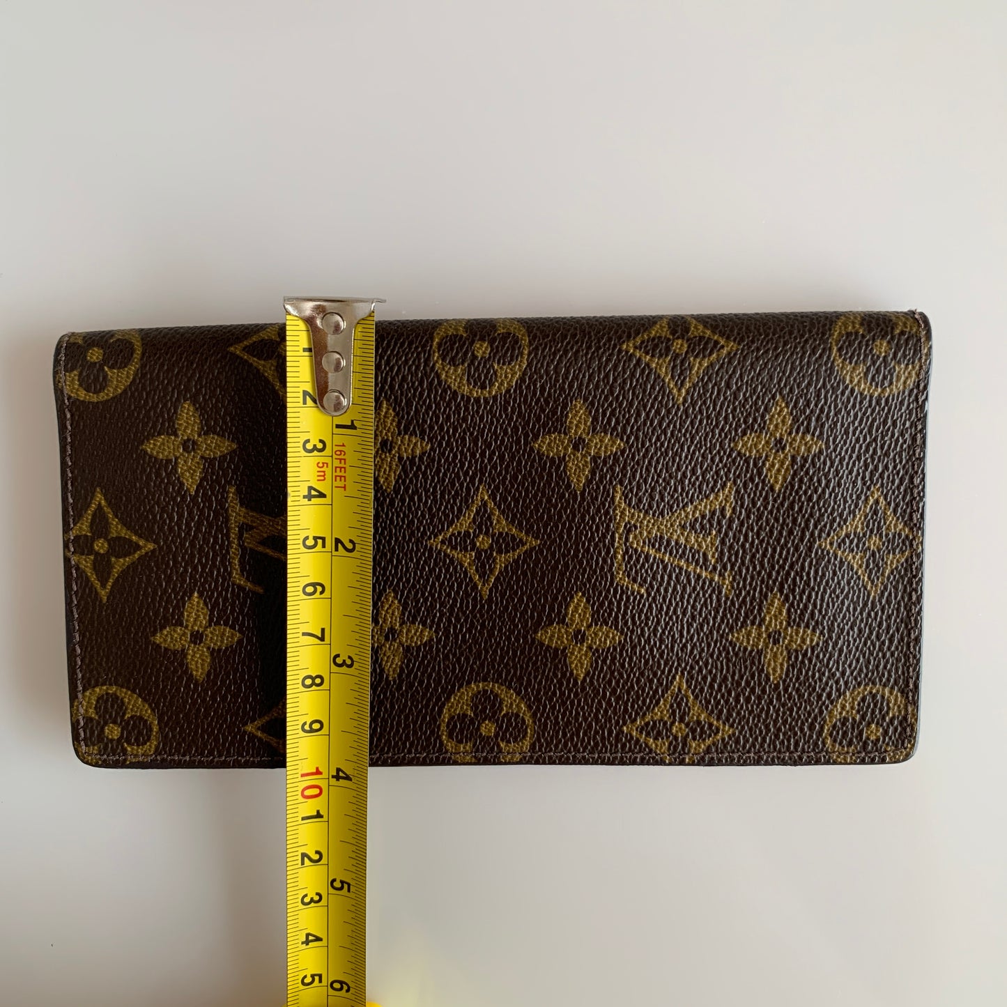 Louis Vuitton monogram long card holder wallet 8911CT authentic with COA