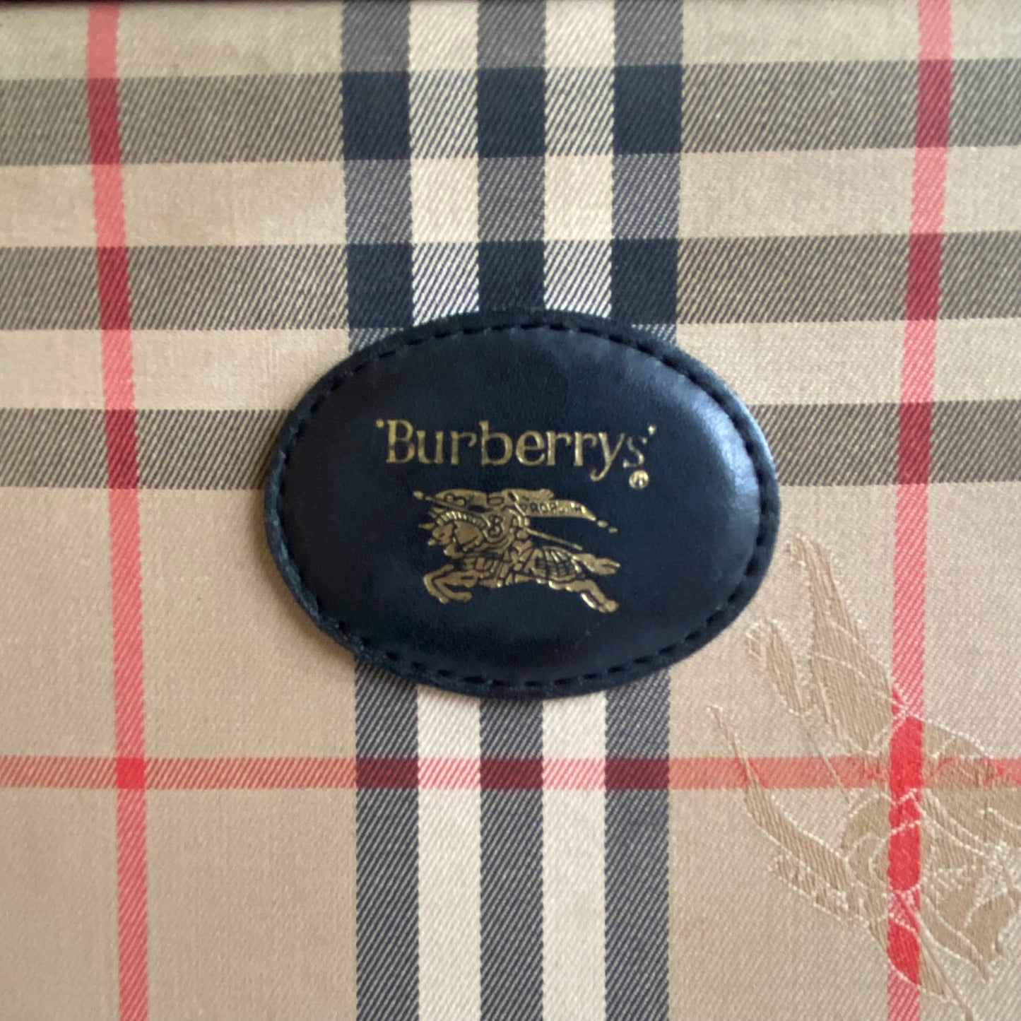 Burberry vintage classic check black leather shoulder bag Authentic with COA 11.3x8x3