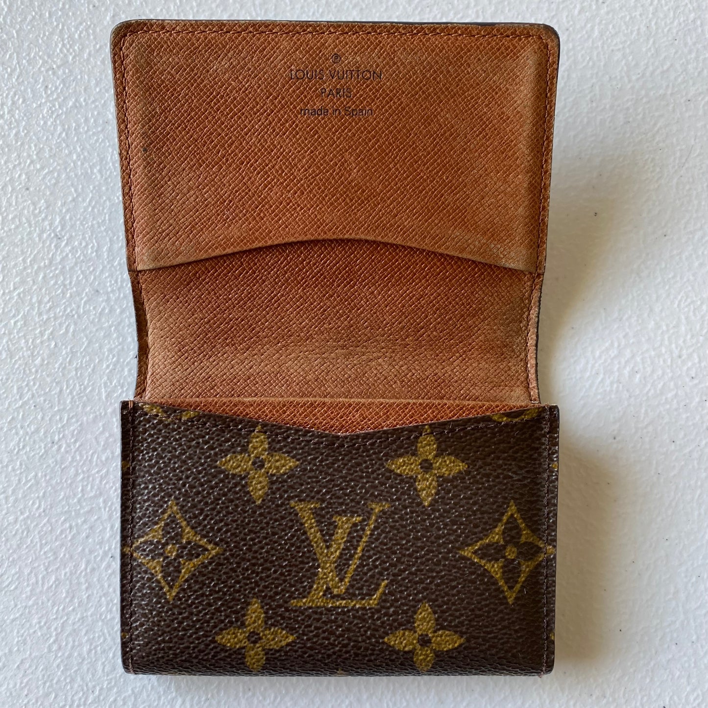 Louis Vuitton monogram card holder wallet Authentic with coa