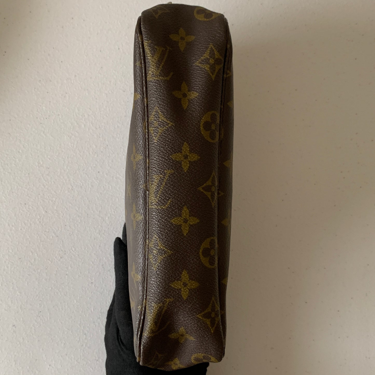 Louis Vuitton monogram Cosmetic pouch trousse toilette 23 authentic with COA