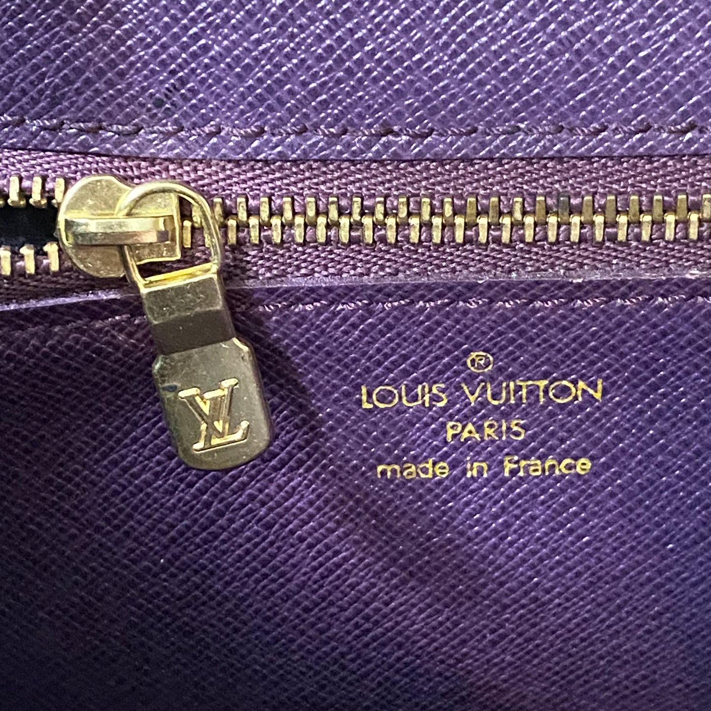 Louis Vuitton yellow Epi leather crossbody bag removable strap Authentic with coa
