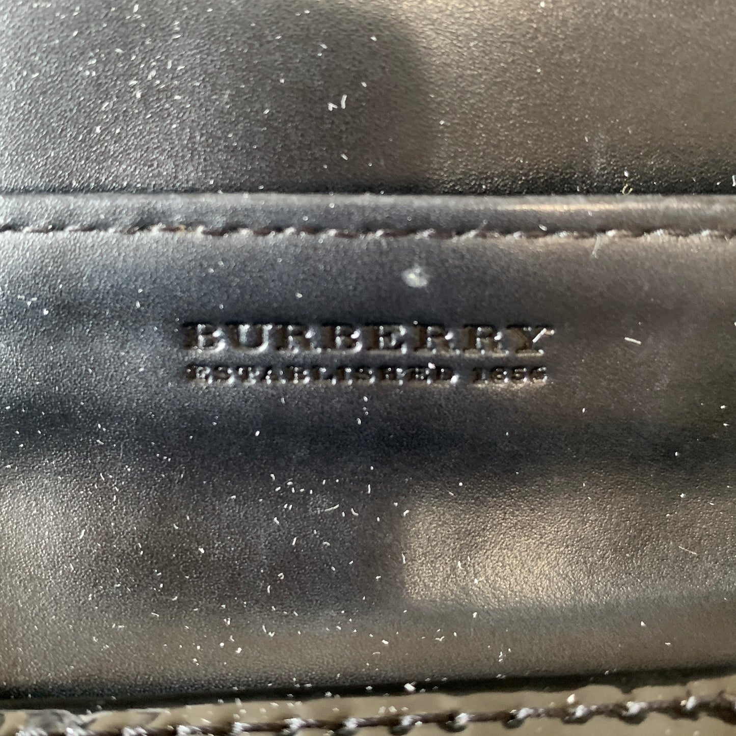 Burberry nuova check long wallet Authentic with COA