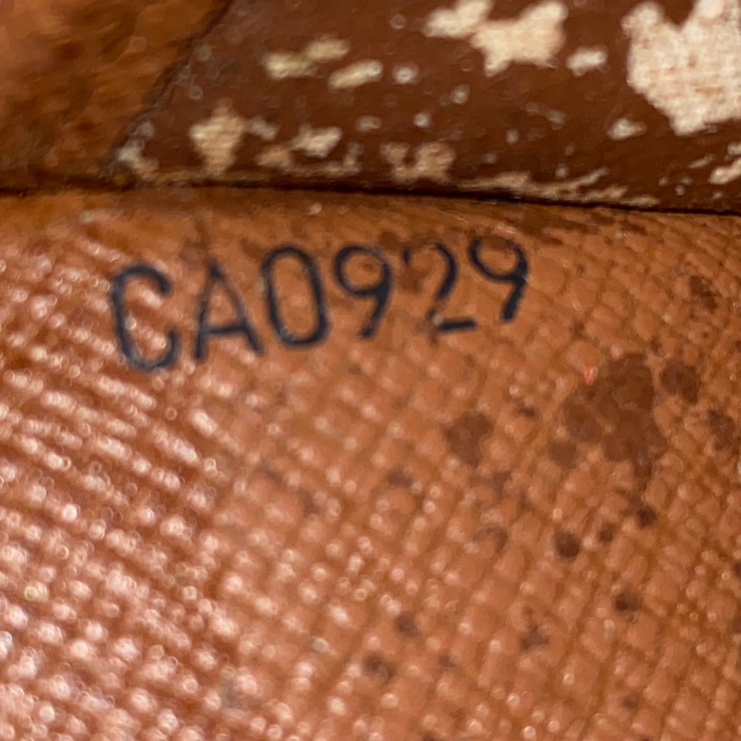 Louis Vuitton monogram PM agenda unisex ca0929 authentic with coa