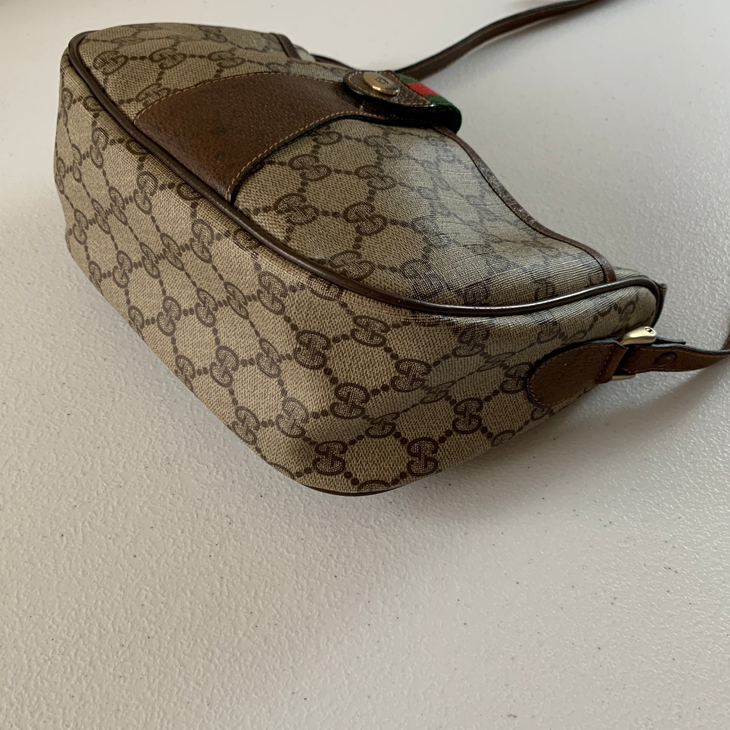 Gucci vintage GG supreme sherry line shoulder bag authentic with COA