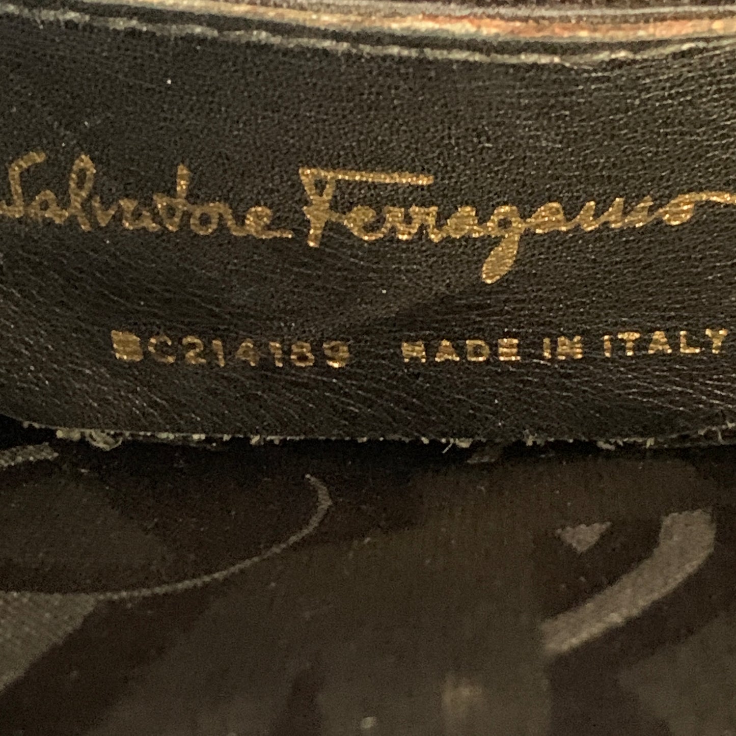 Salvatore Ferragamo gancini logo leather shoulder bag authentic with COA