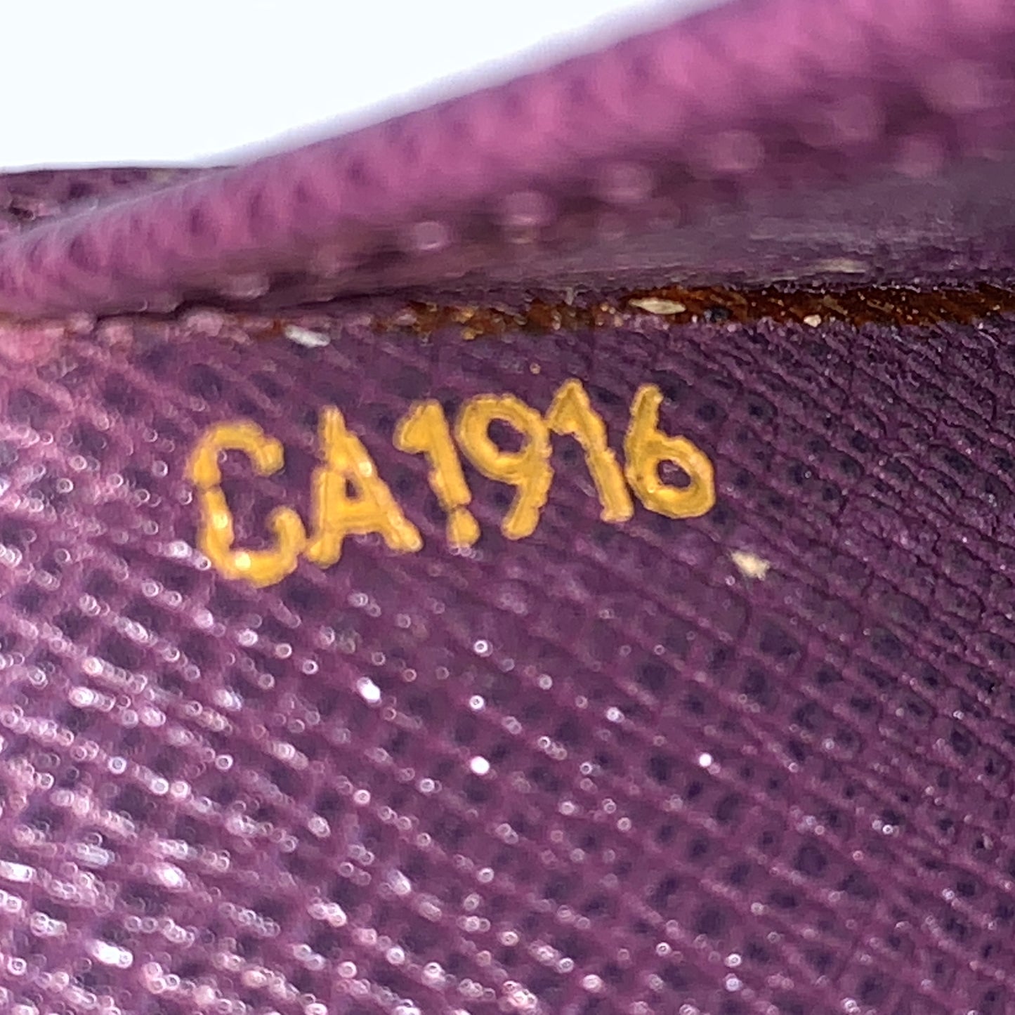 Louis Vuitton yellow Epi leather Agenda Ca1916 authentic with COA5.9x4.2