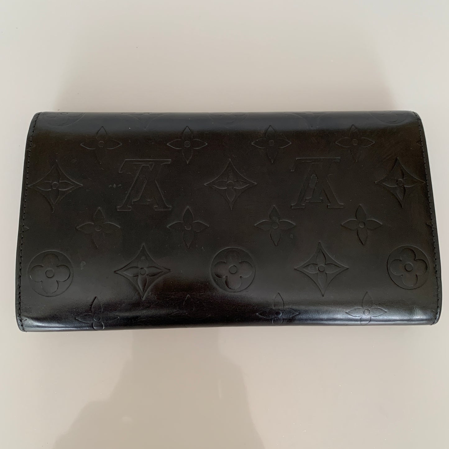 Louis Vuitton matt black leather long wallet th0063 authentic with COA