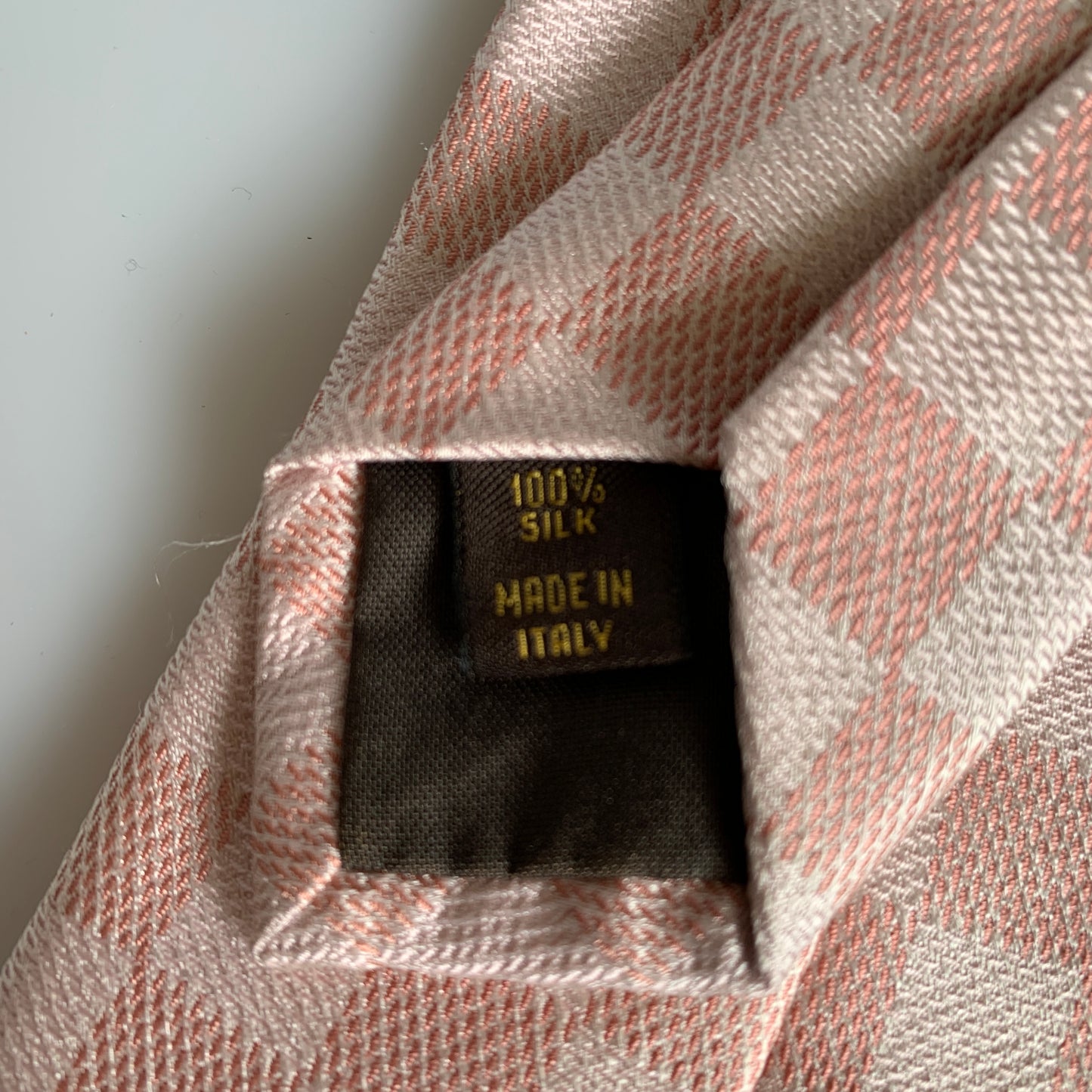 Louis Vuitton pink damier silk Tie authentic with COA