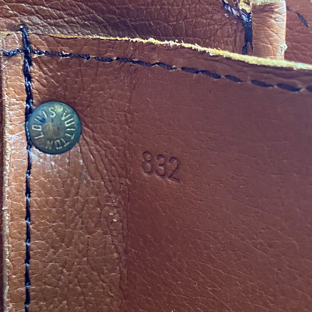 Louis Vuitton monogram crossbody bag 832 Authentic with COA & dust bag 10.8x9.5x3.6