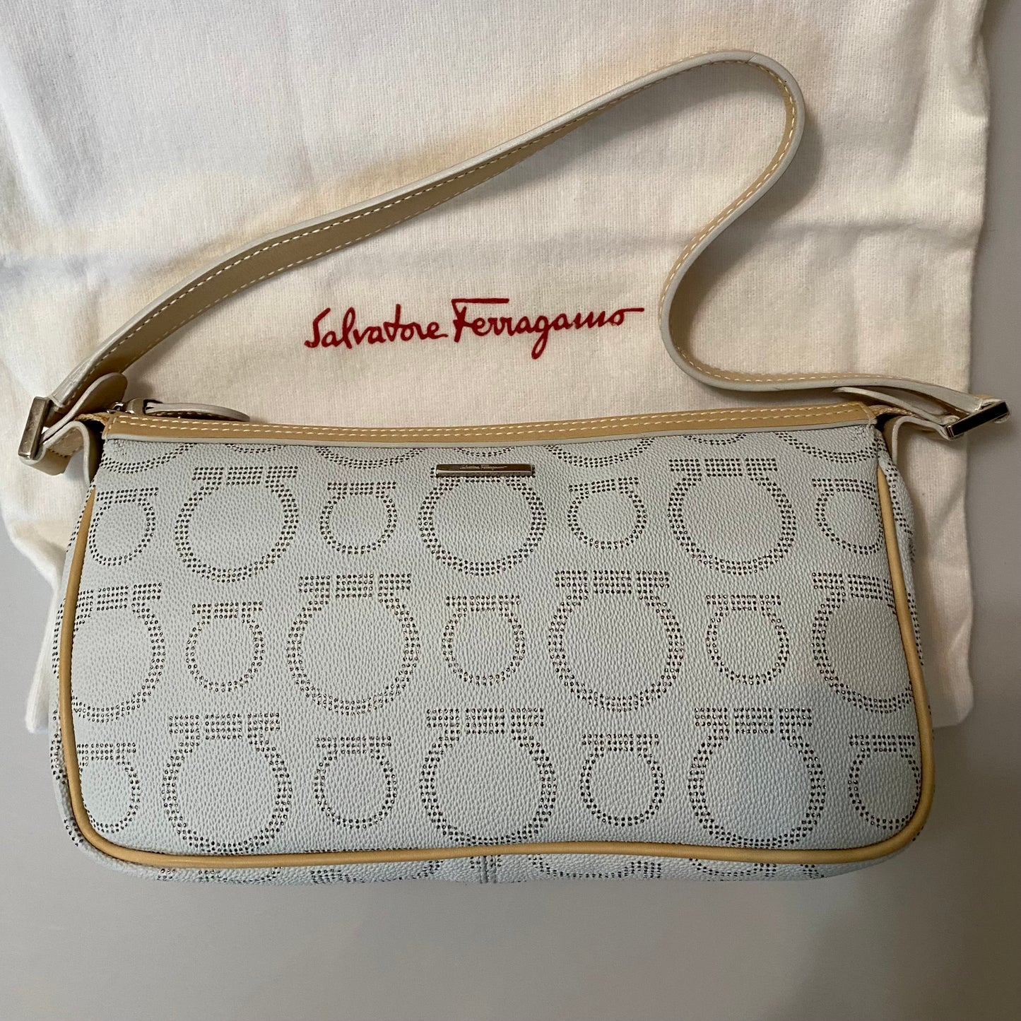 Ferragamo gancini logo shoulder bag handbag Authentic with coa dusty