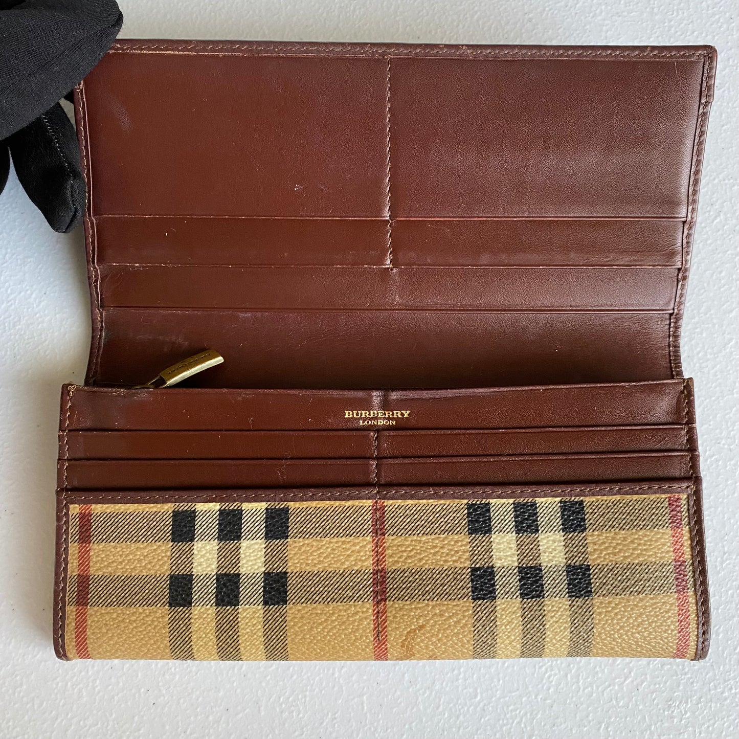 Burberry haymarket check long wallet authentic with coa