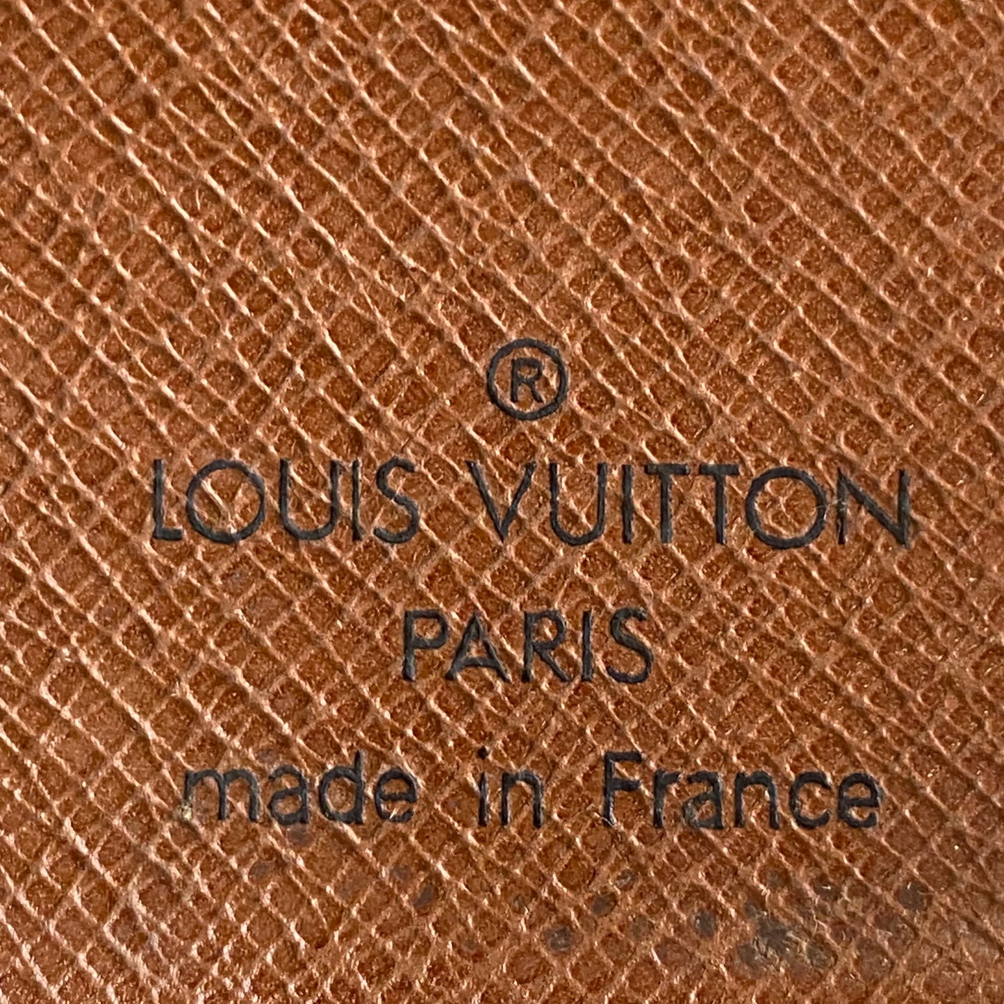 Louis Vuitton monogram 6 ring key holder pouch MI1904 authentic with coa