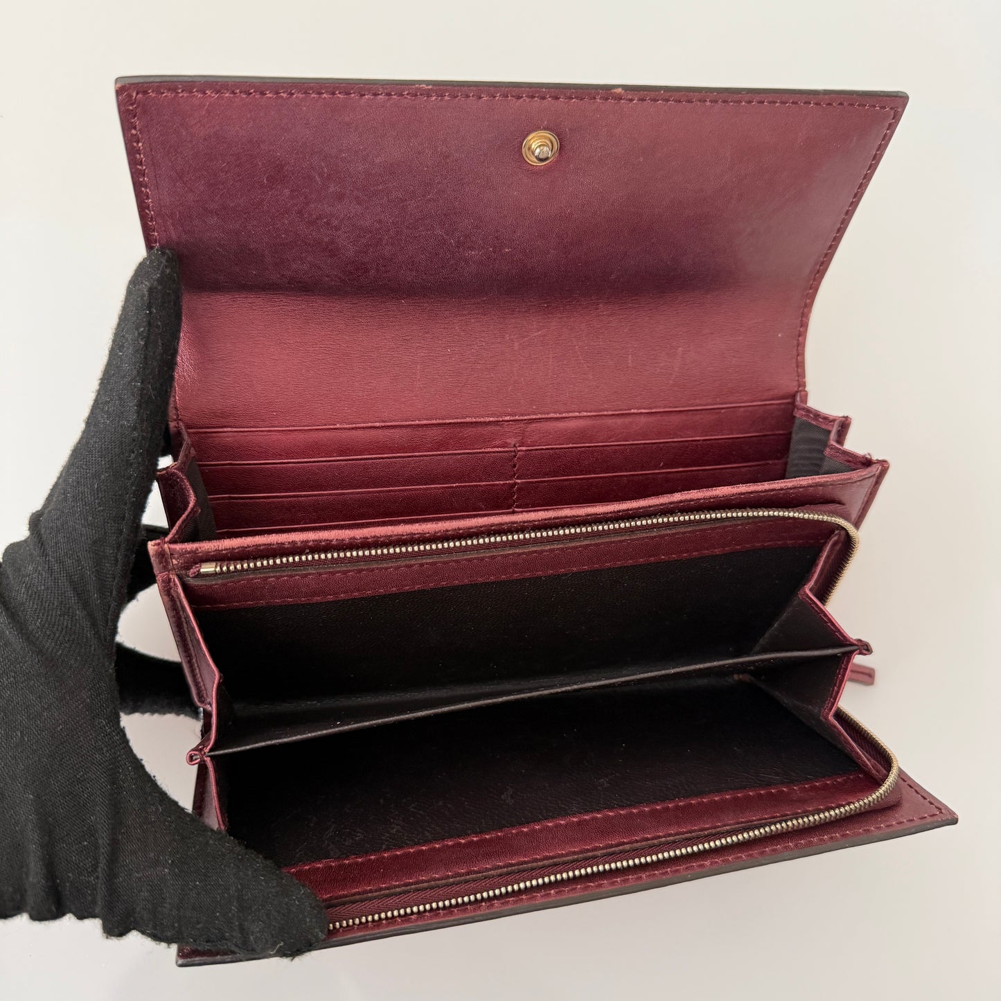 Gucci monogram guccissima metallic burgundy heart long wallet authentic with CO