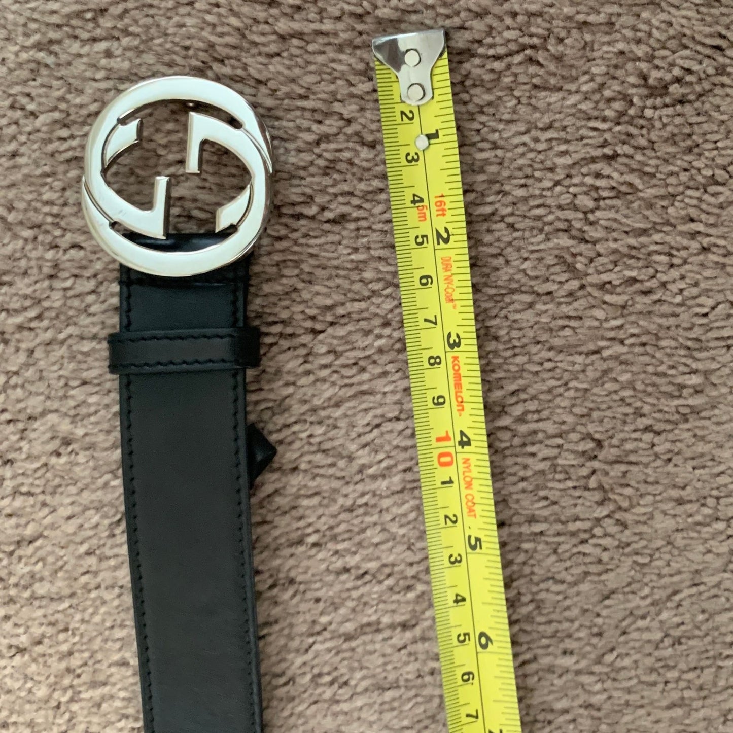 G1033 Gucci unisex black leather belt size 32 inches