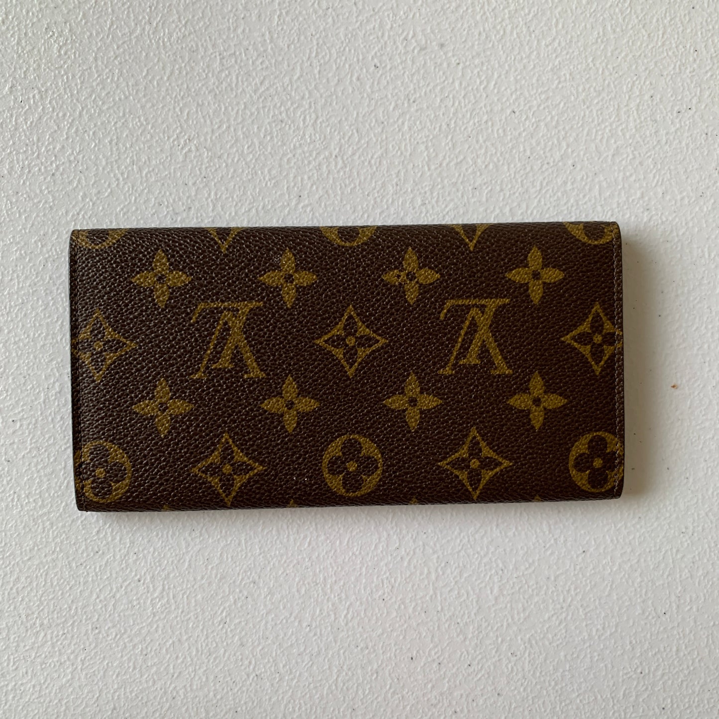 Louis Vuitton monogramlong wallet MI882 authentic with COA