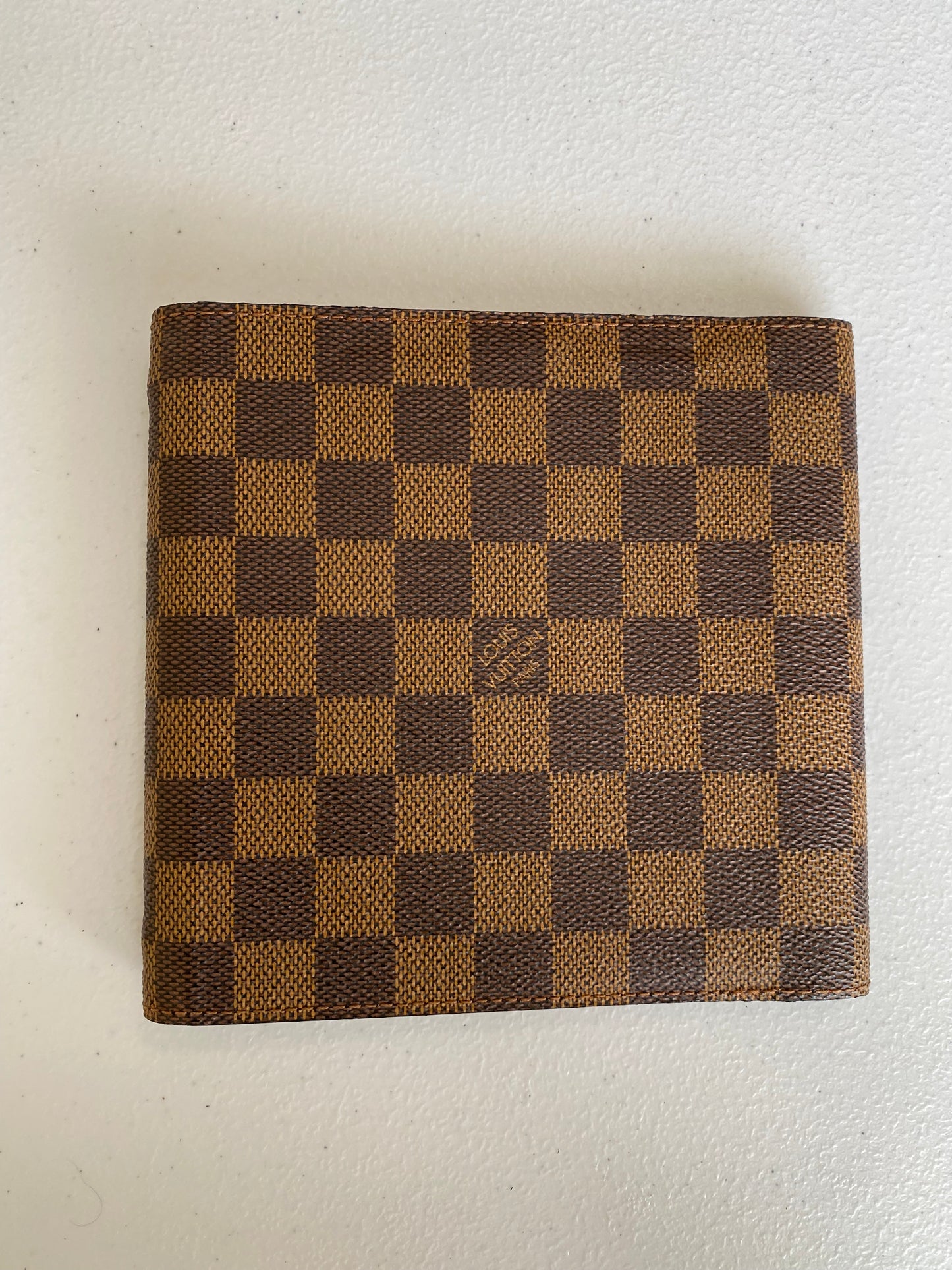 Louis Vuitton damier CD case holder Ca0969 authentic with coa