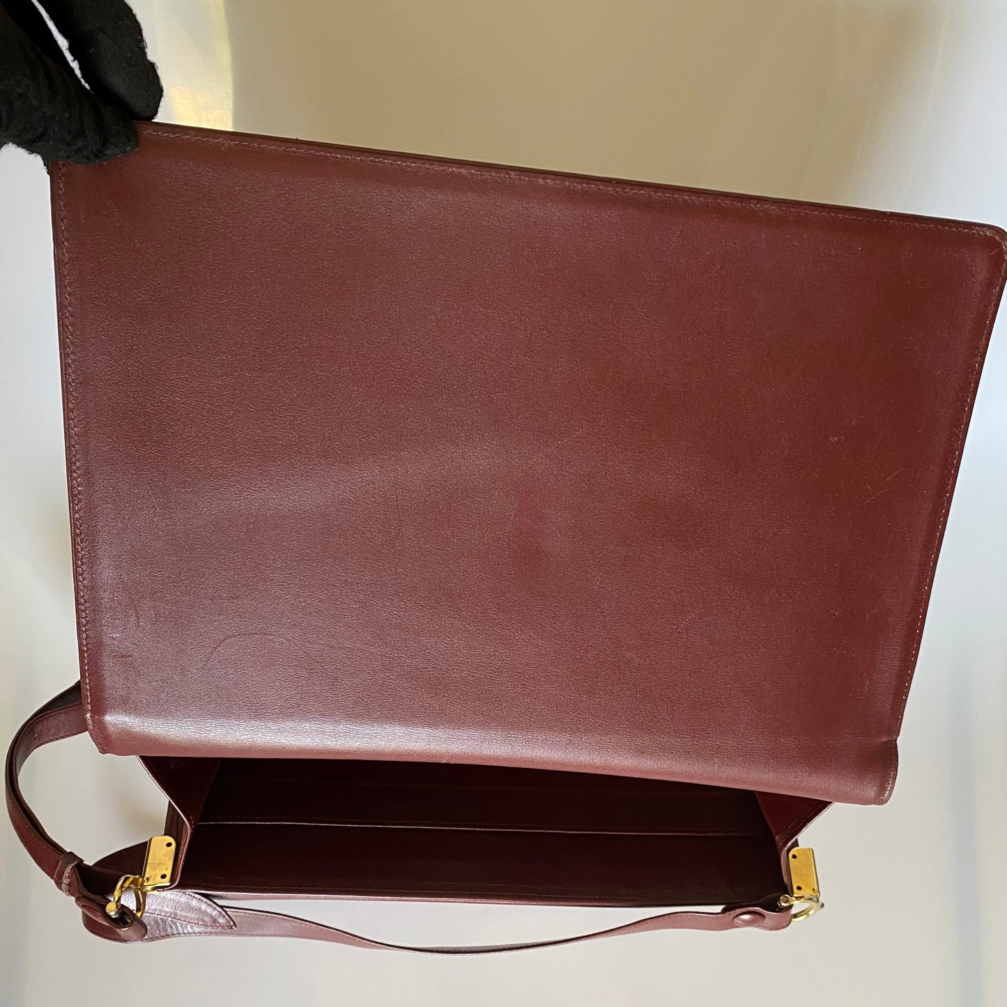 Cartier burgundy leather crossbody shoulder bag Authentic with coa 12x8.5x3.5