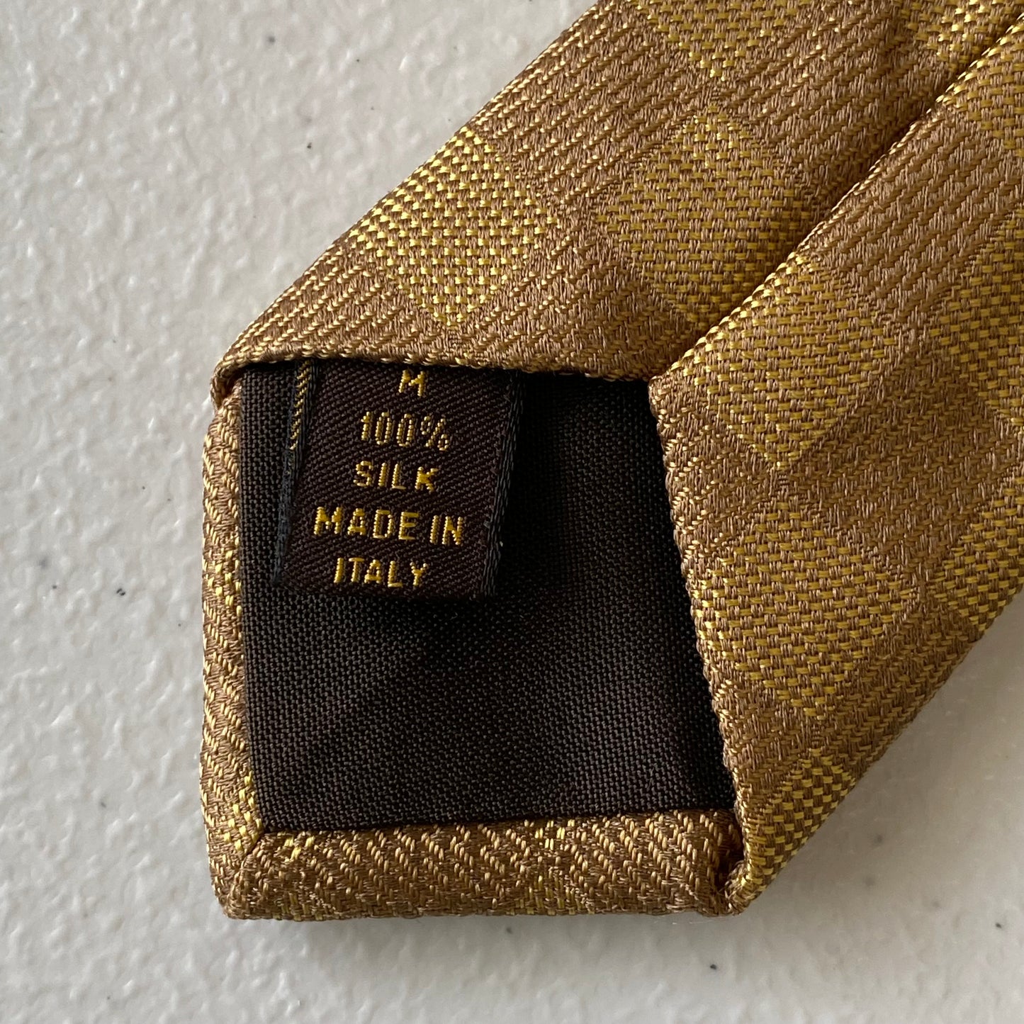 Louis Vuitton gold damire check silk Tie Authentic with coa