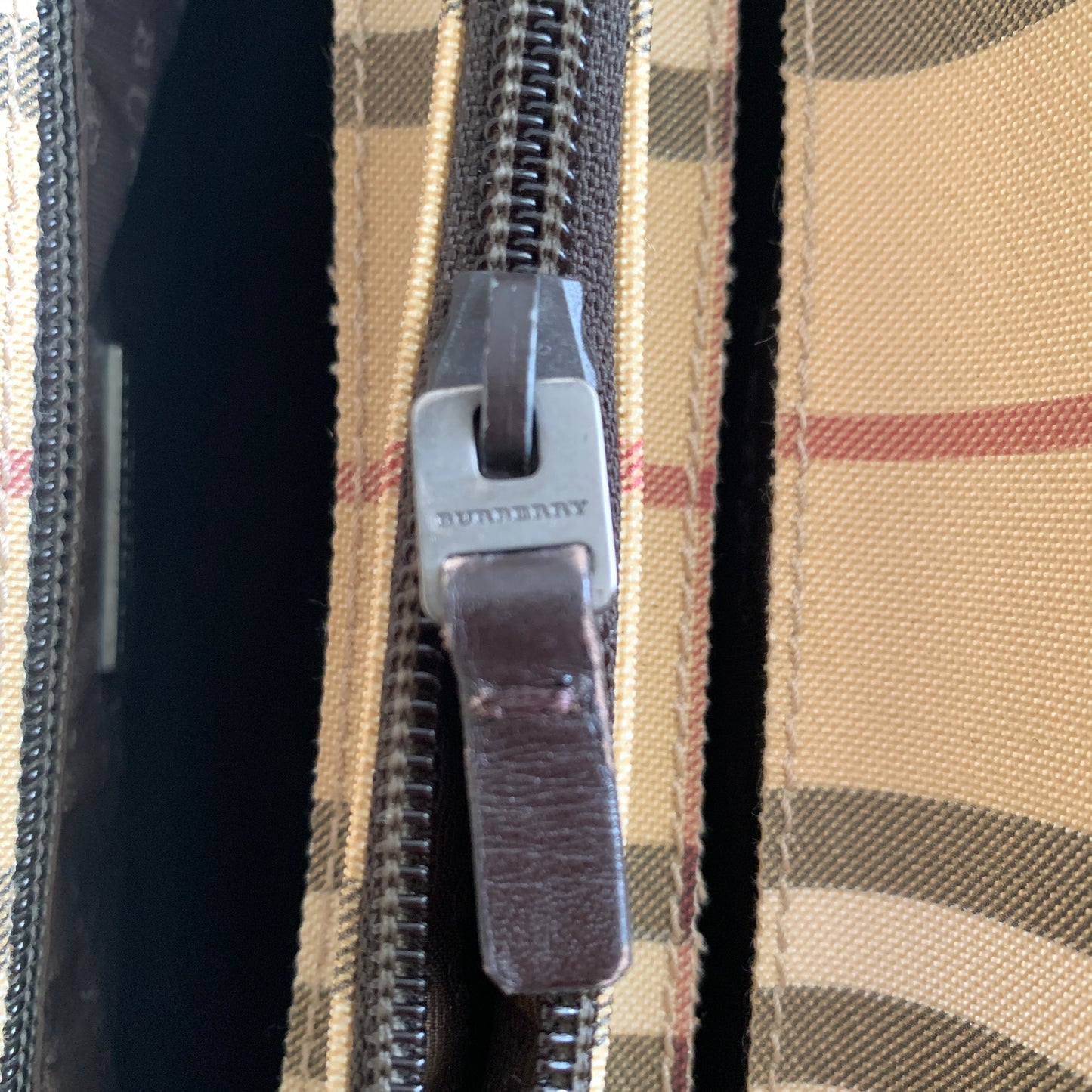 Burberry classic check tote bag authentic with coa