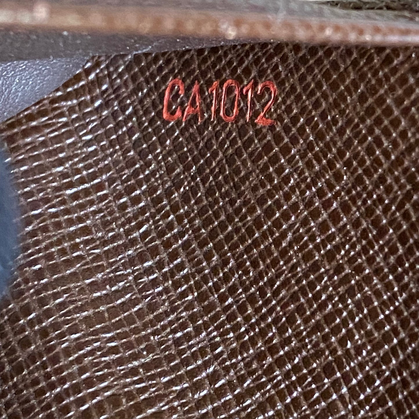 Louis Vuitton damier compact wallet CA1012 Authentic with COA