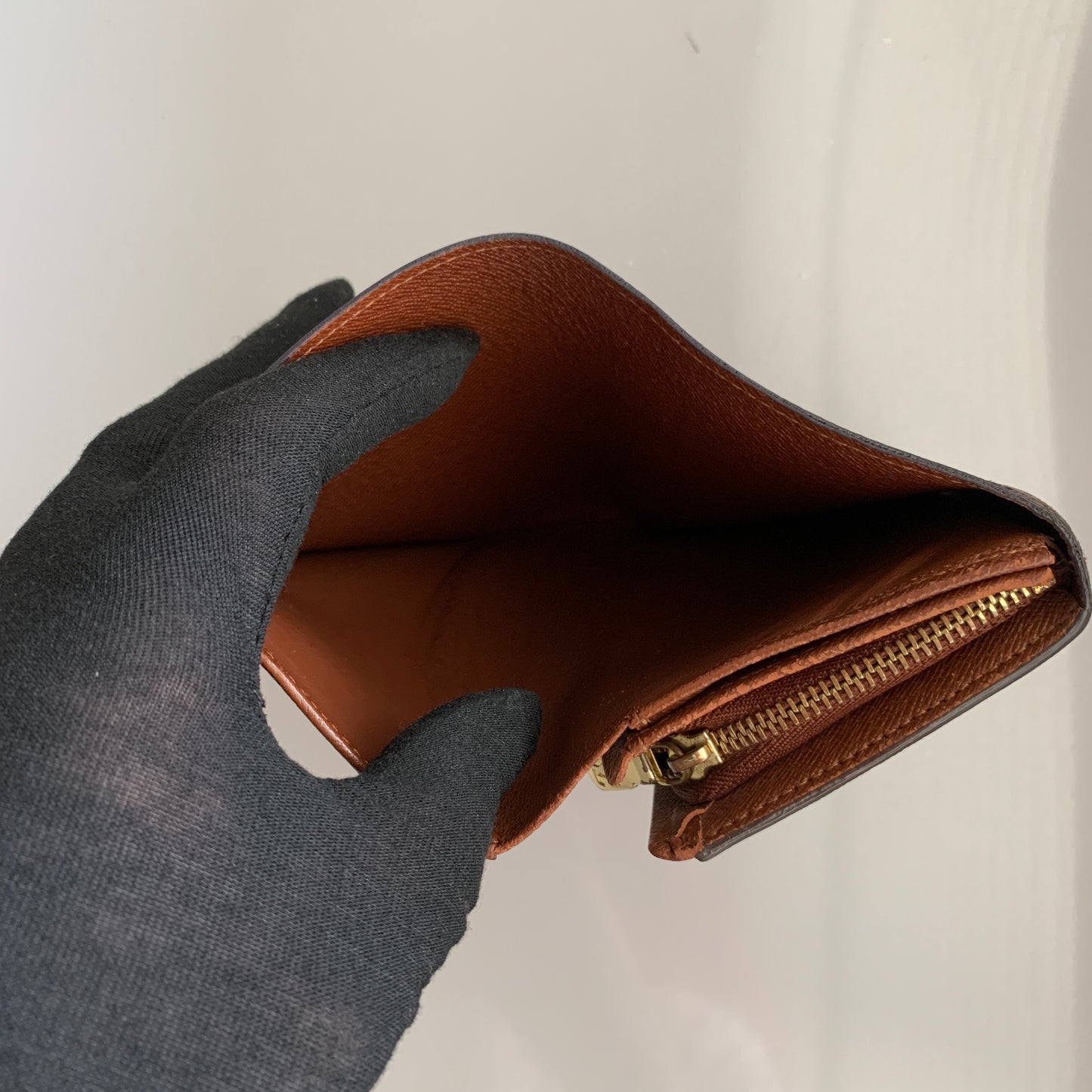 Louis Vuitton monogram Wallet CT0095 authentic with COA