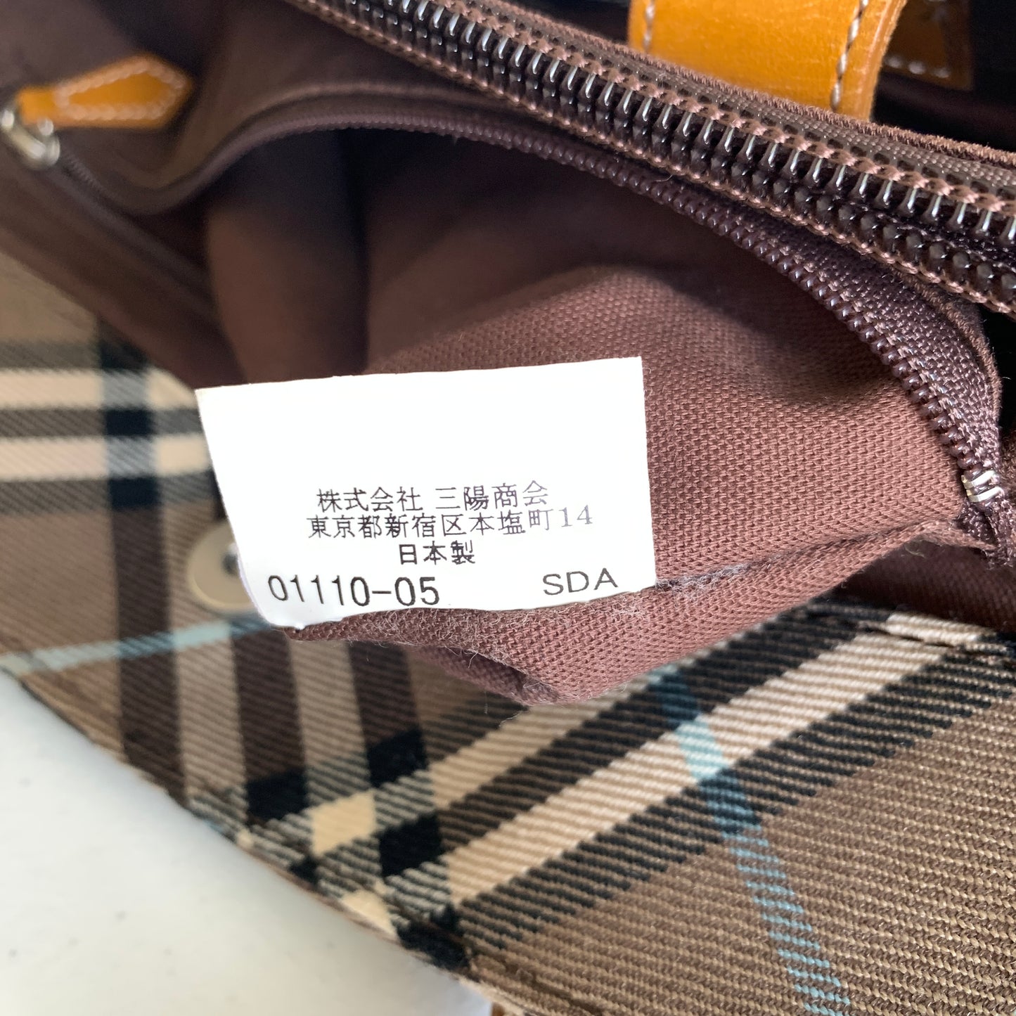 Burberry classic check tote bag Authentic with COA