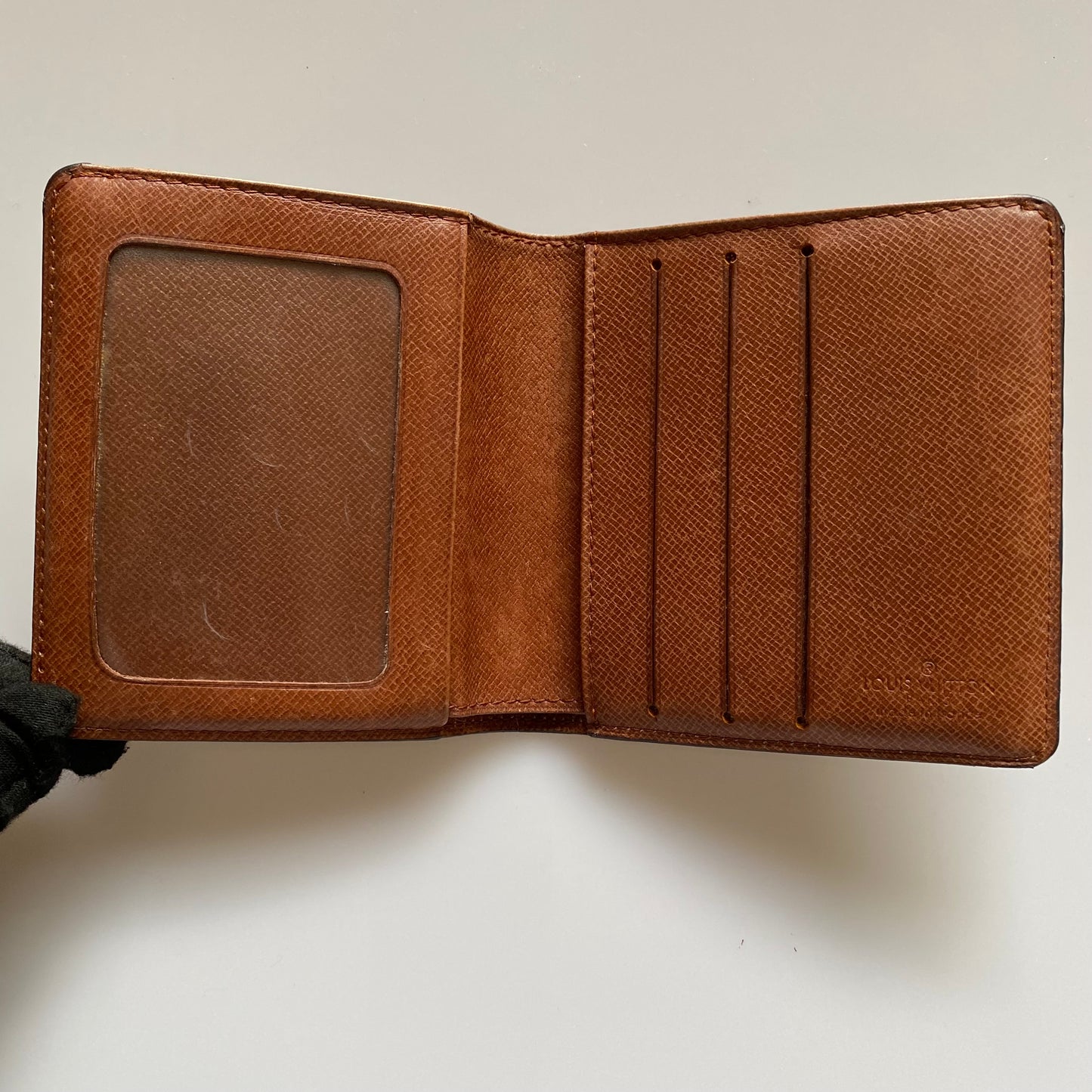 Louis Vuitton monogram men’s bifold wallet 882AN Authentic with COA