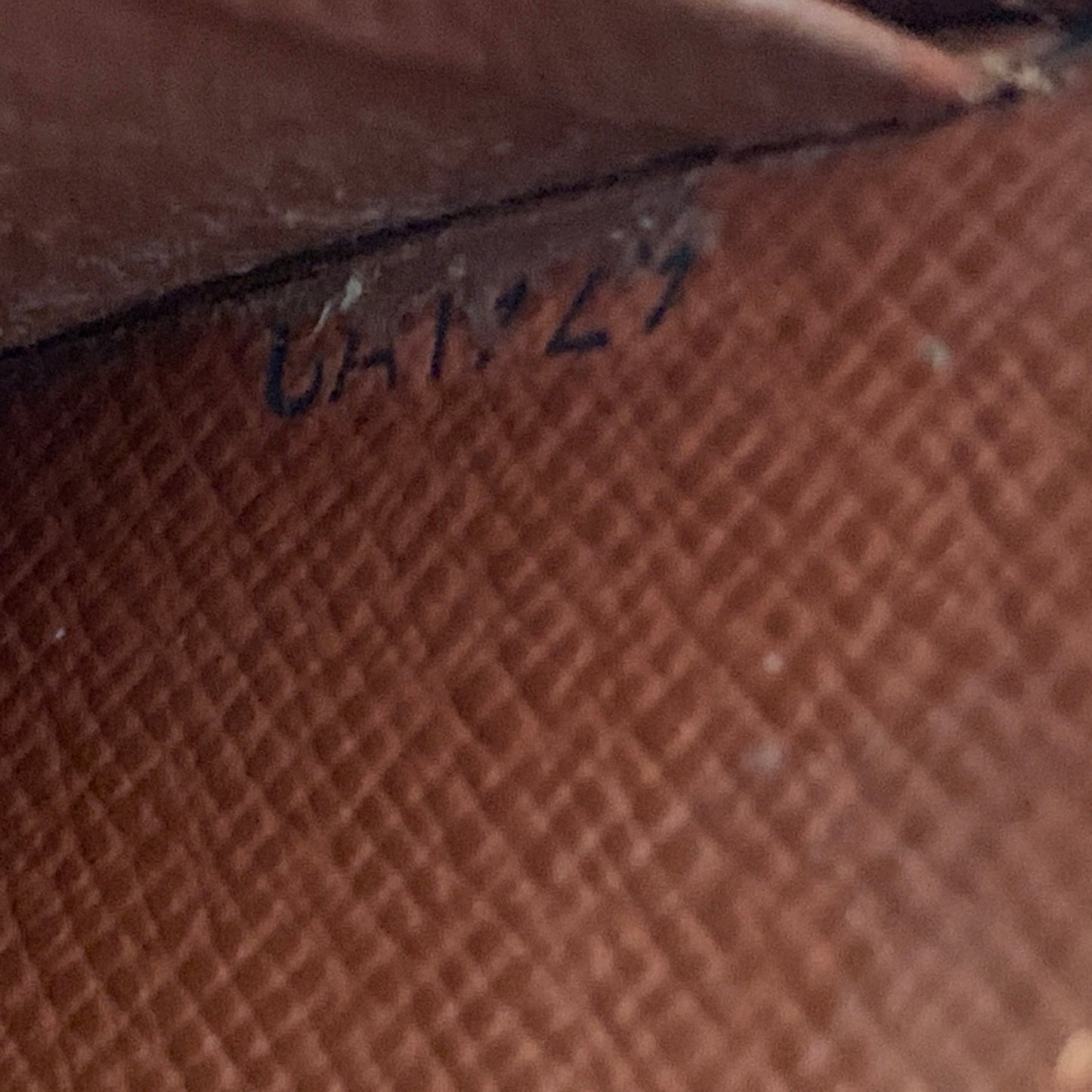 Louis Vuitton monogram zippy wallet ca1929 authentic with COA