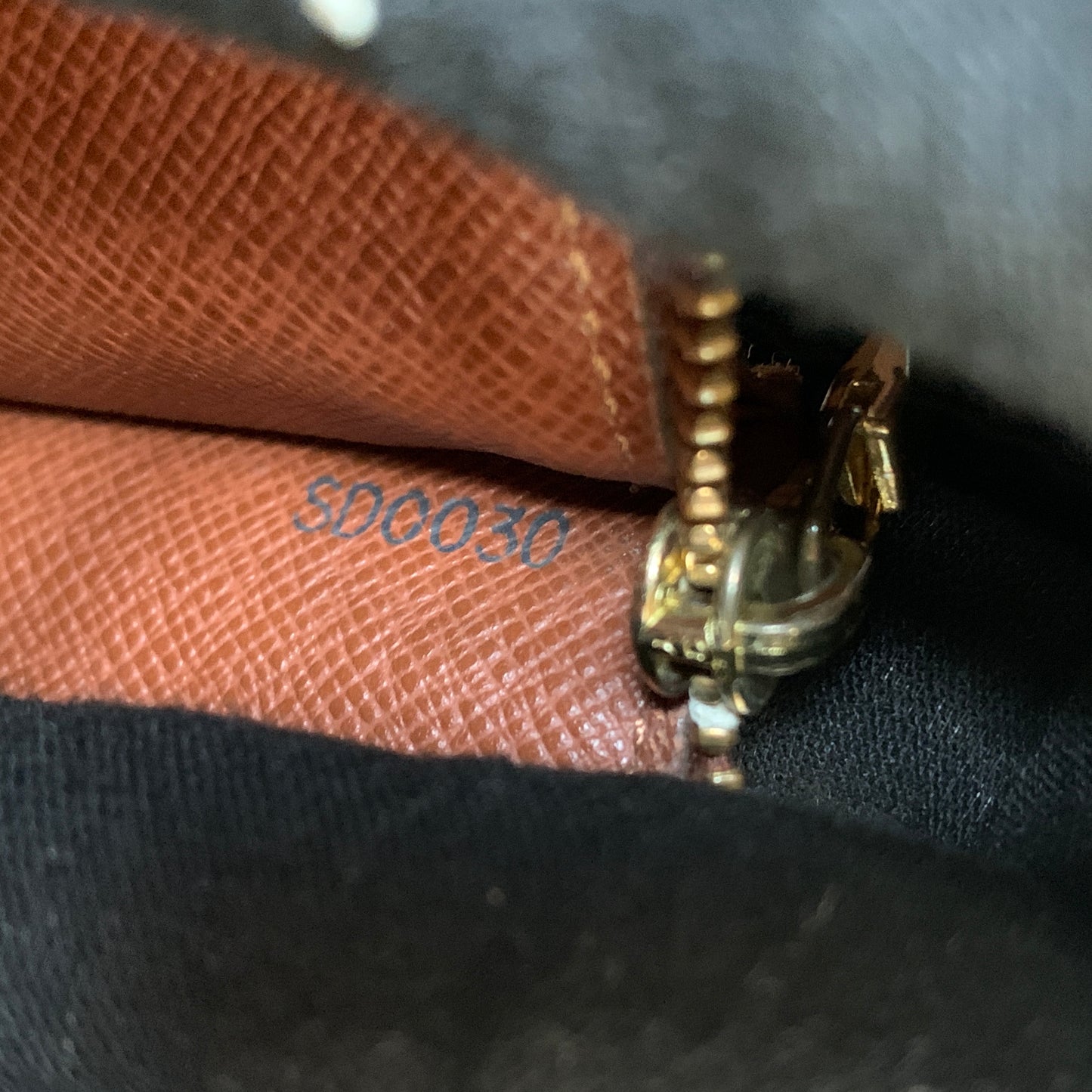 Louis Vuitton SD0030 monogram long wallet Authentic with COA