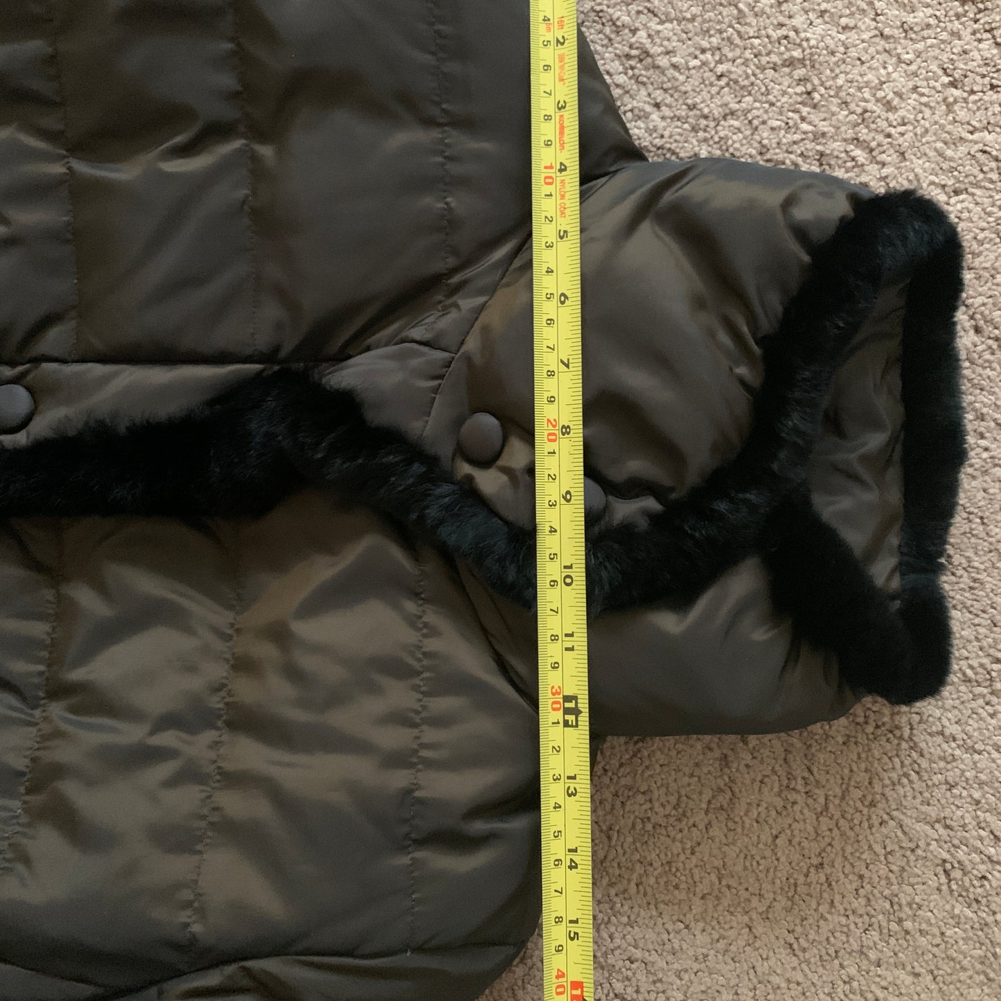 Authentic Max Mara weekend women’s down jacket with lapin fur trimmings