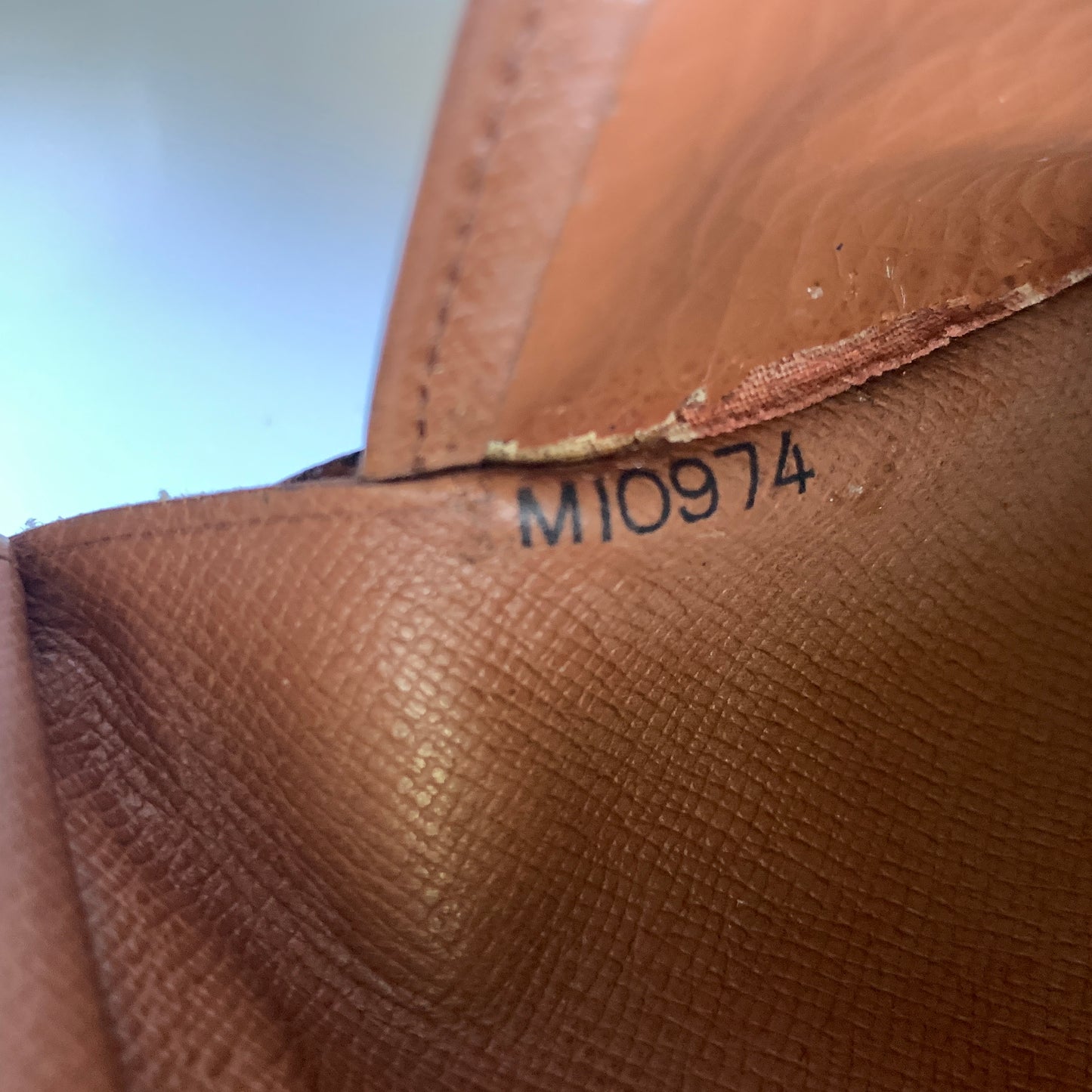 Louis Vuitton monogram wallet MI0974 Authentic with COA