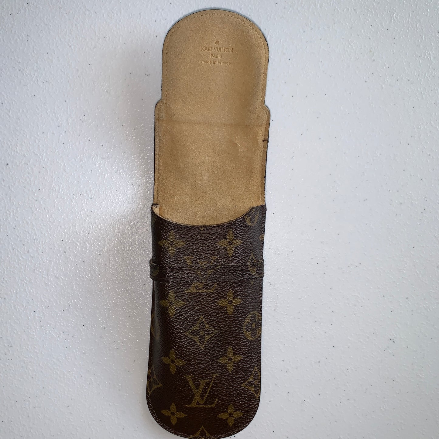 Louis Vuitton monogram pen eyeglasses holder SN0014 authentic with COA 7x3.2
