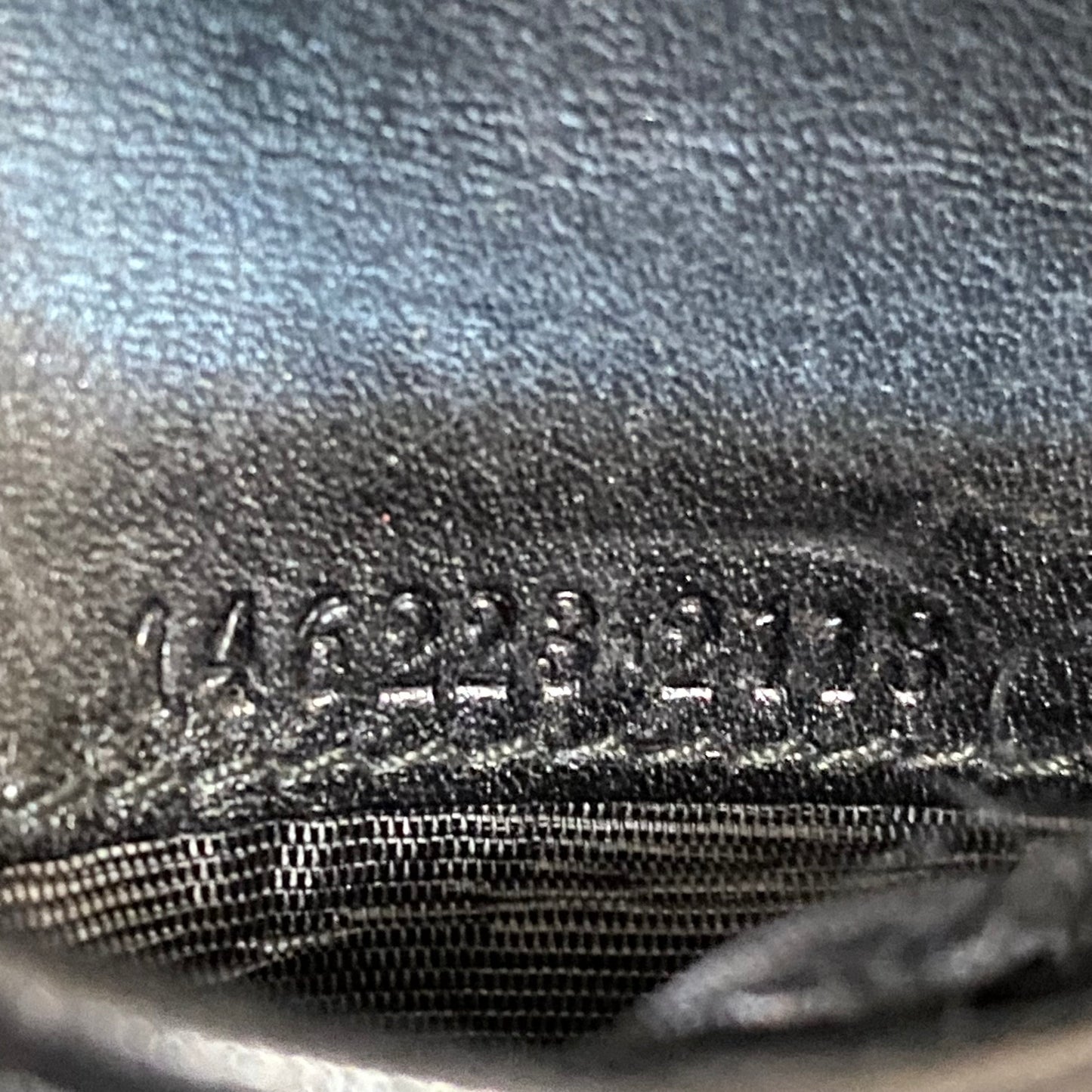 Gucci GG monogram men’s bifold black leather wallet Authentic with COA