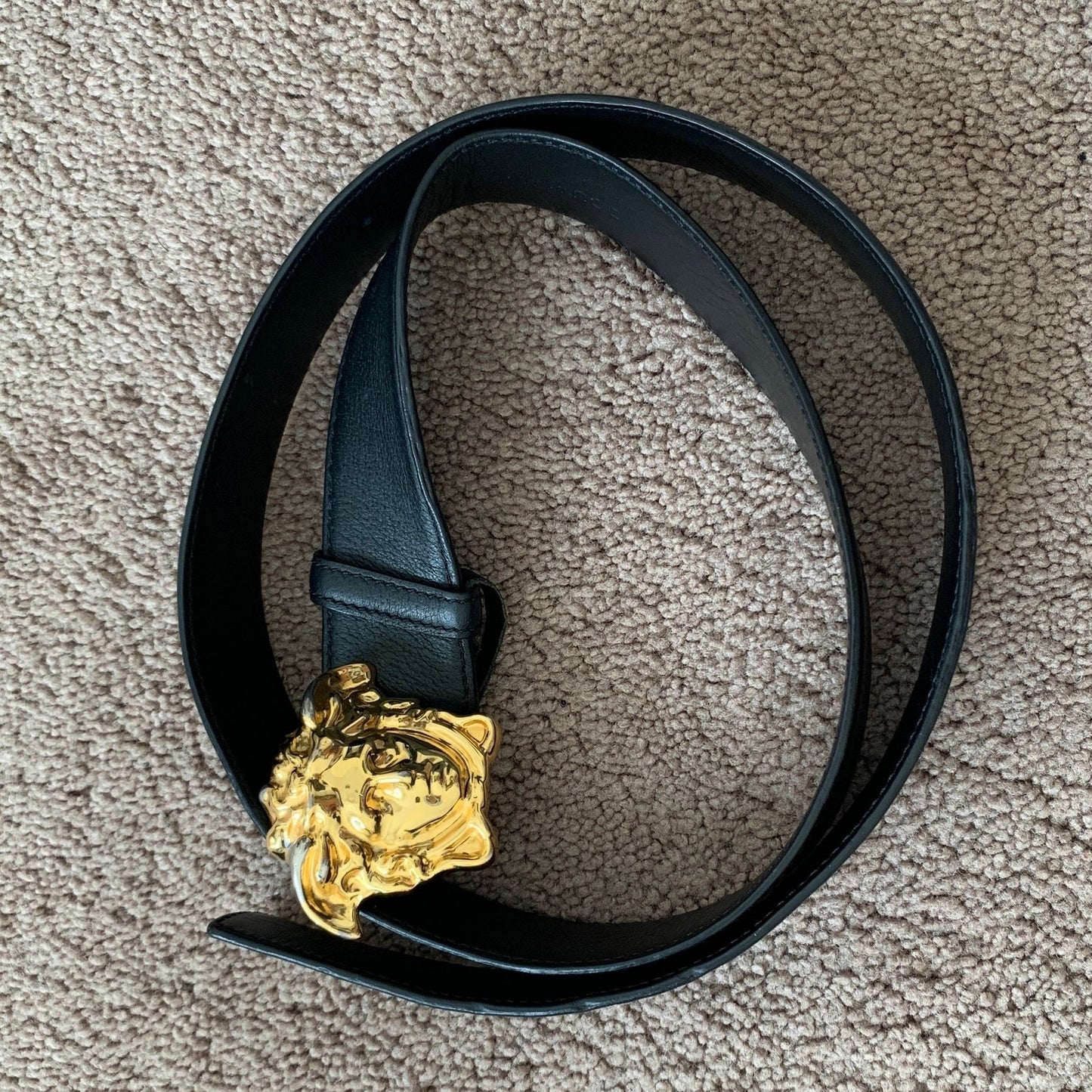 V1011 Versace unisex medusa black leather belt size 38 inches