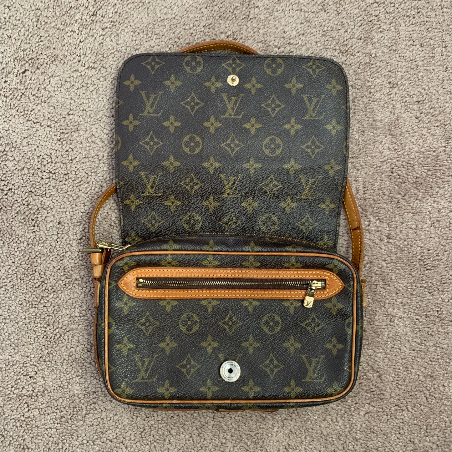 Louis Vuitton monogram Saint Germain crossbody bag MI884 authentic with COA