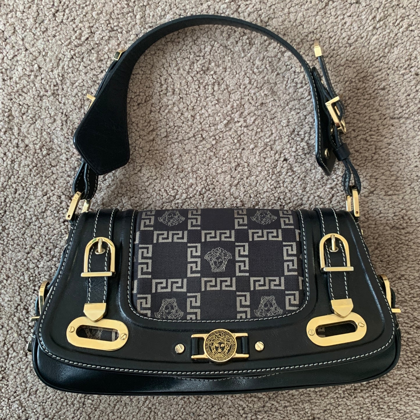Authentic rare Versace women’s vintage medusa handbag