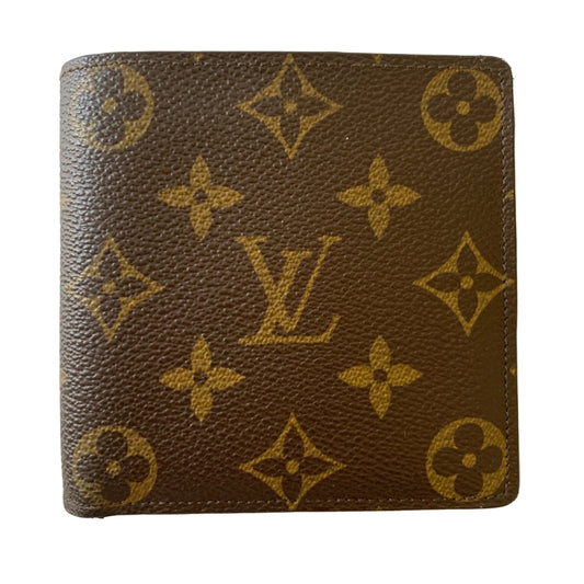 Louis Vuitton men’s monogram bifold Wallet MI882 authentic with COA