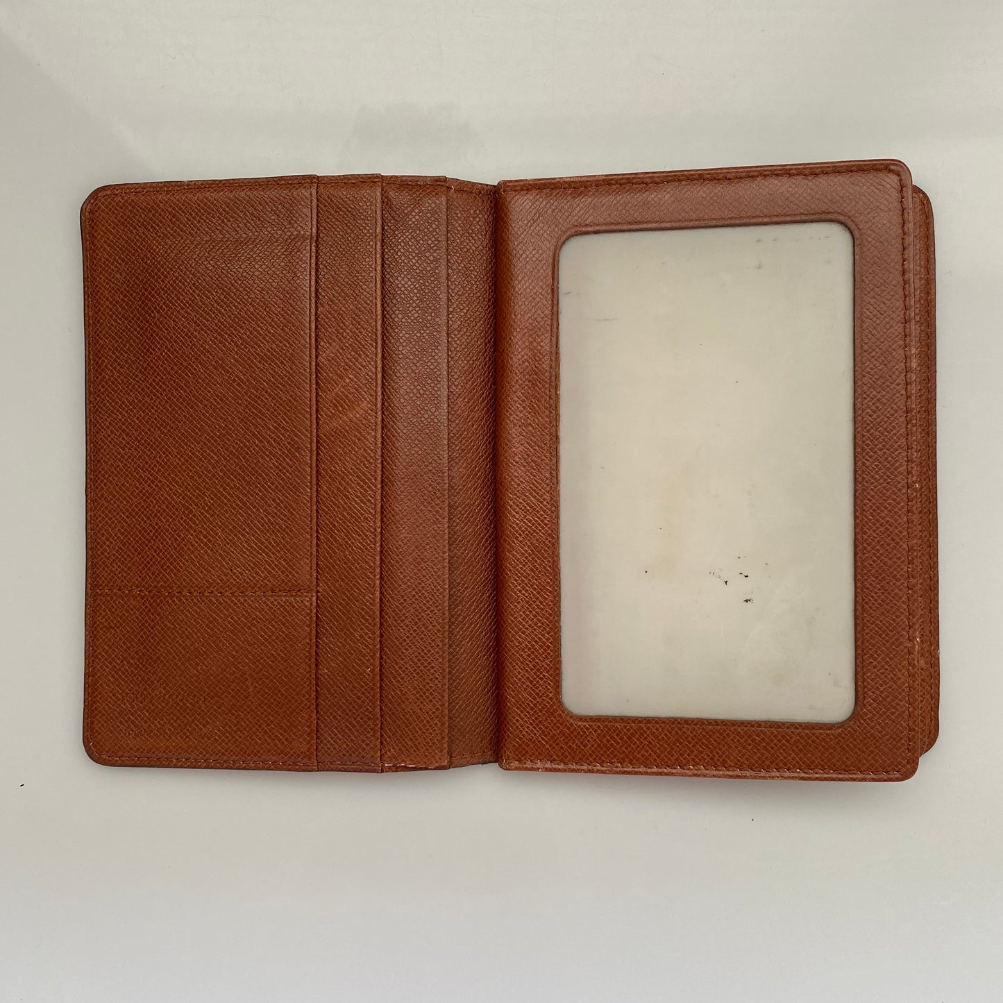 Louis Vuitton monogram photo passport holder Authentic with COA 5.5x4.2
