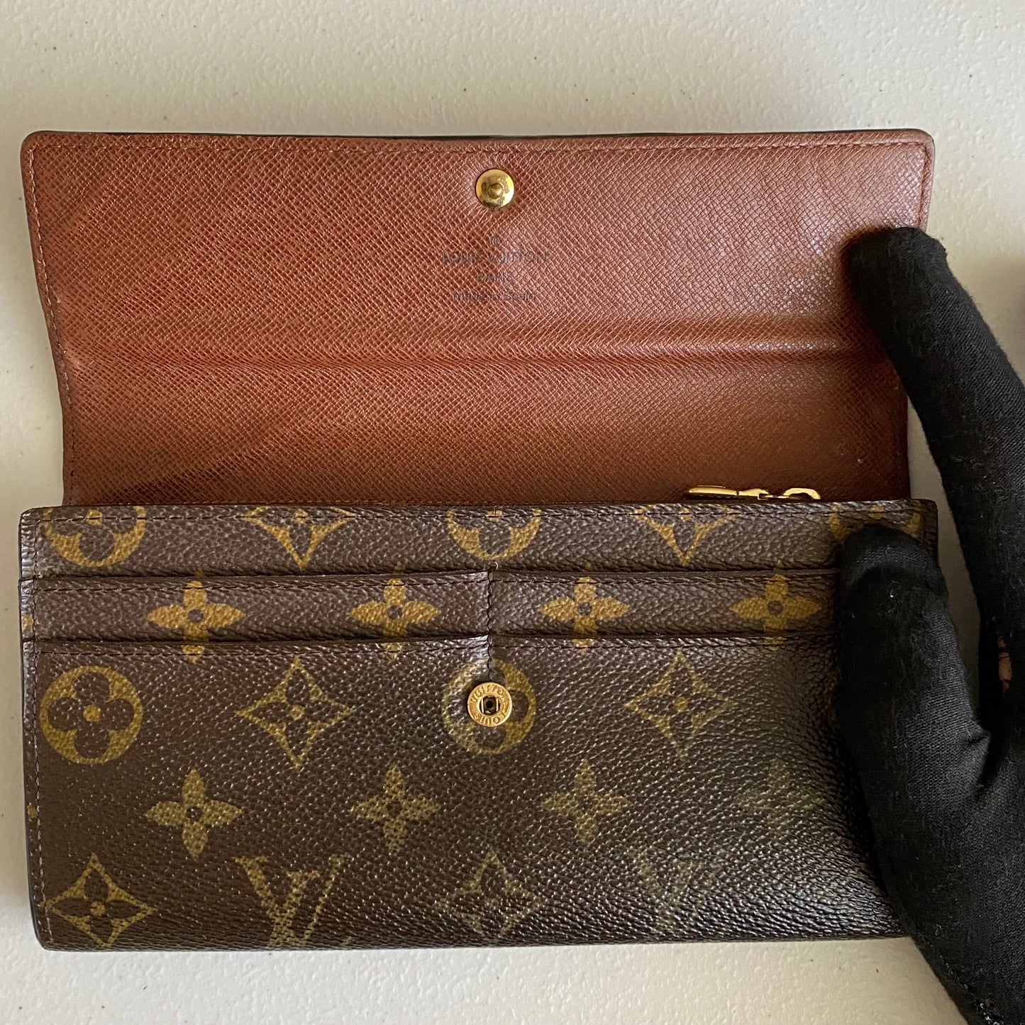 Louis Vuitton monogram ca0076 long wallet authentic with coa