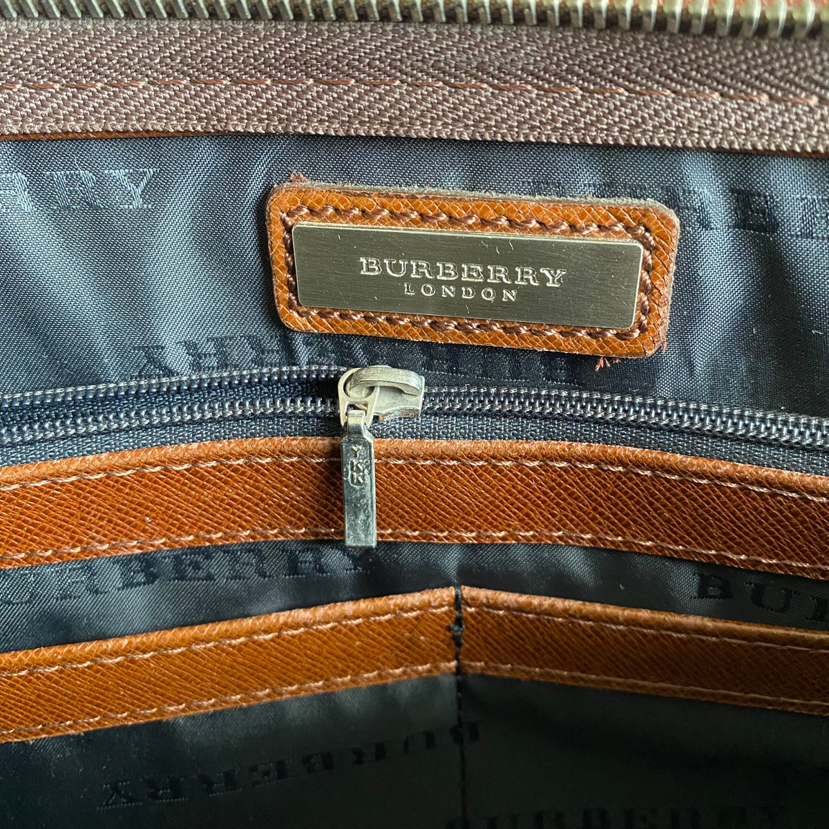 Burberry vintage brown leather wristlet clutch bag Authentic with COA 10.2x7.5x2.3